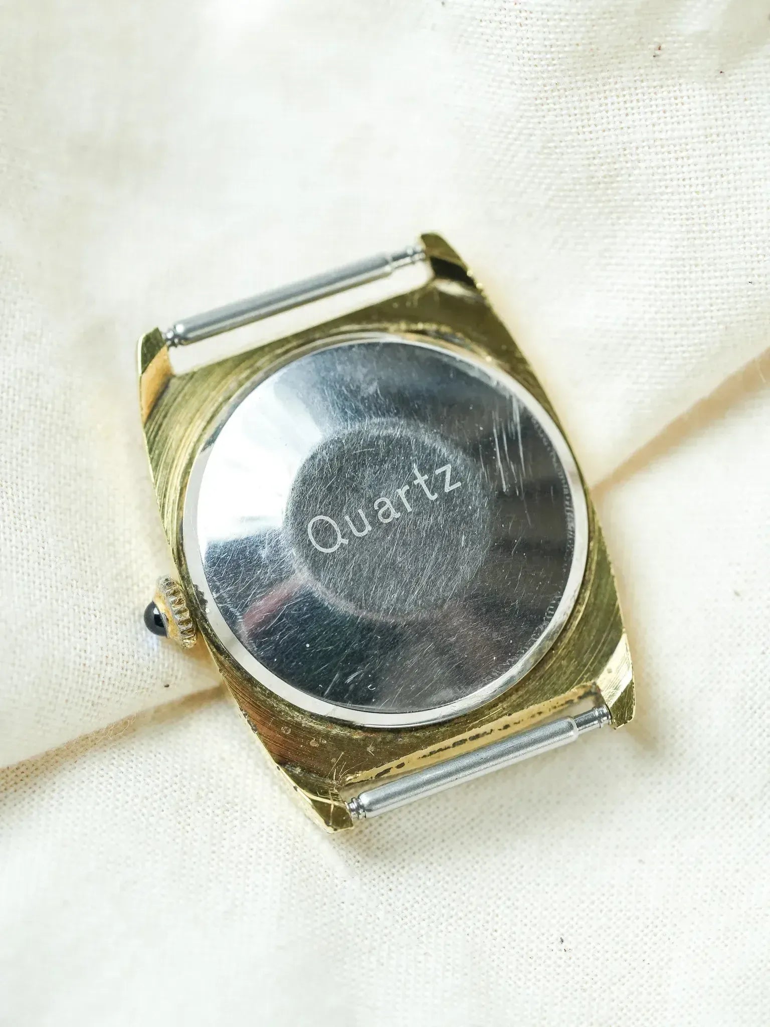 Grand-Paris - Tonneau Or patine quartz - 1980s - Atelier Victor