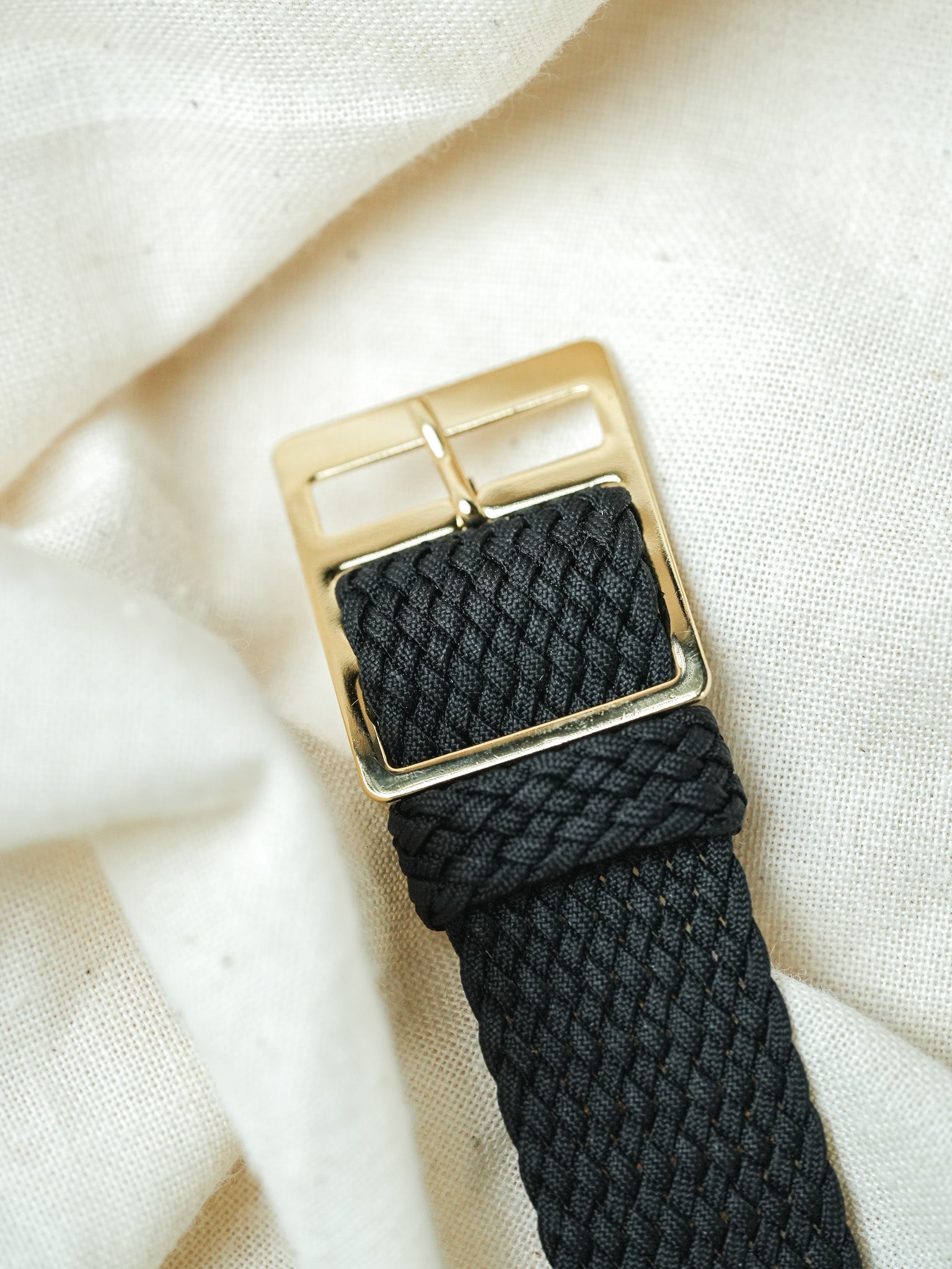 Grand-Paris - Tonneau Or patine quartz - 1980s - Atelier Victor - Vintage Shop
