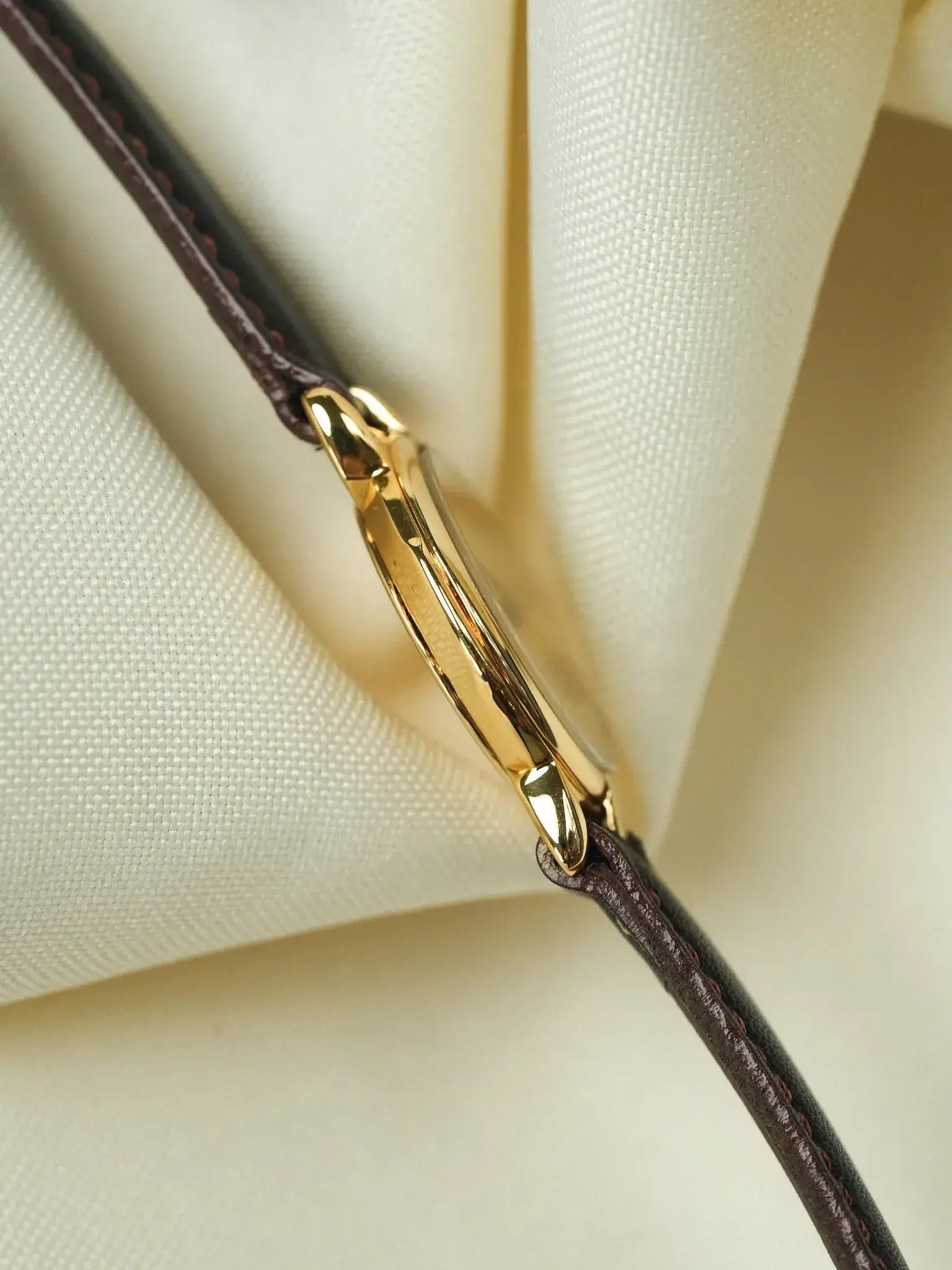 Gucci - Mini Ronde cornes centrales plaqué or - 1980s - Atelier Victor