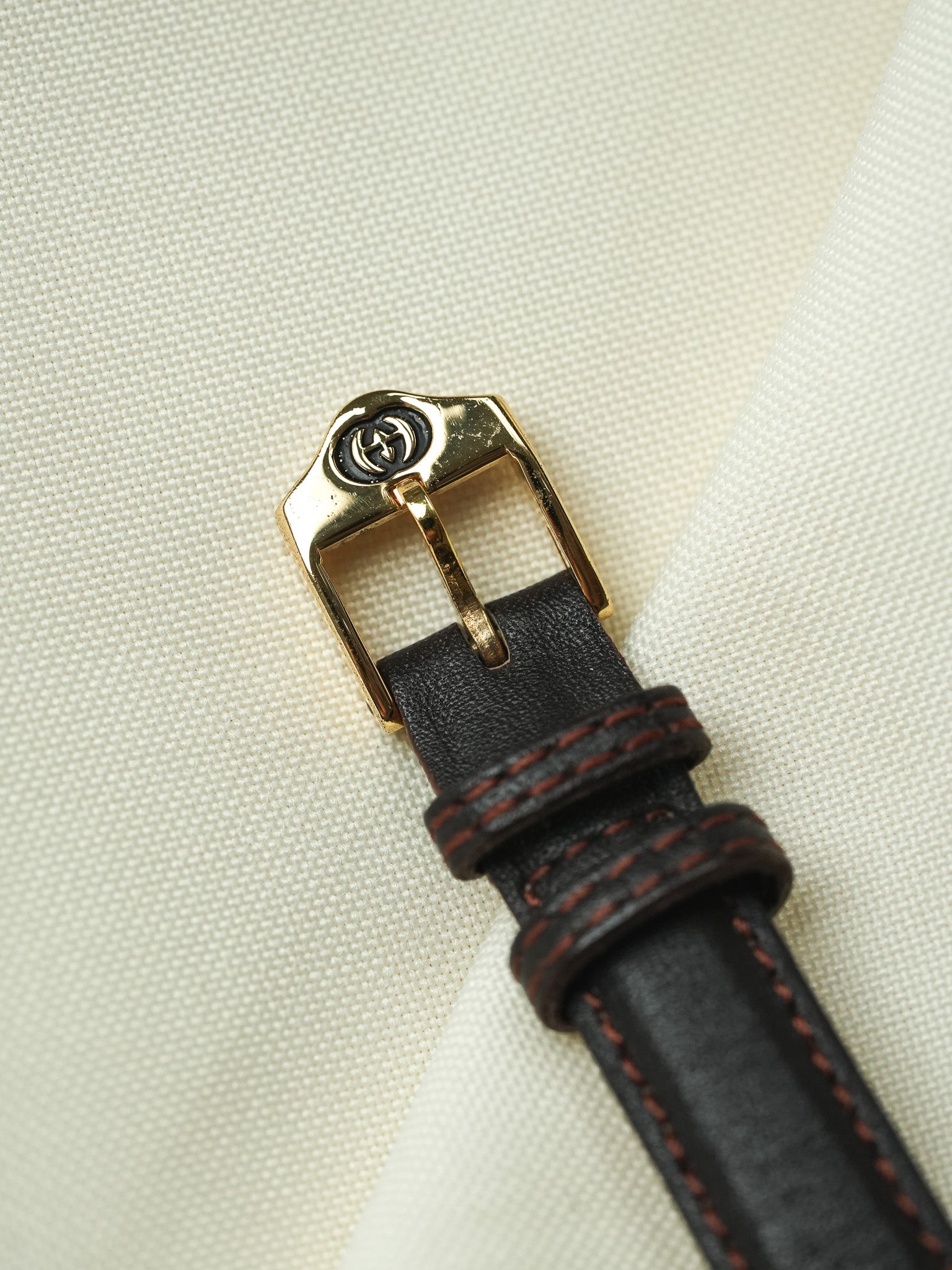 Gucci - Mini Ronde cornes centrales plaqué or - 1980s - Atelier Victor - Vintage Shop