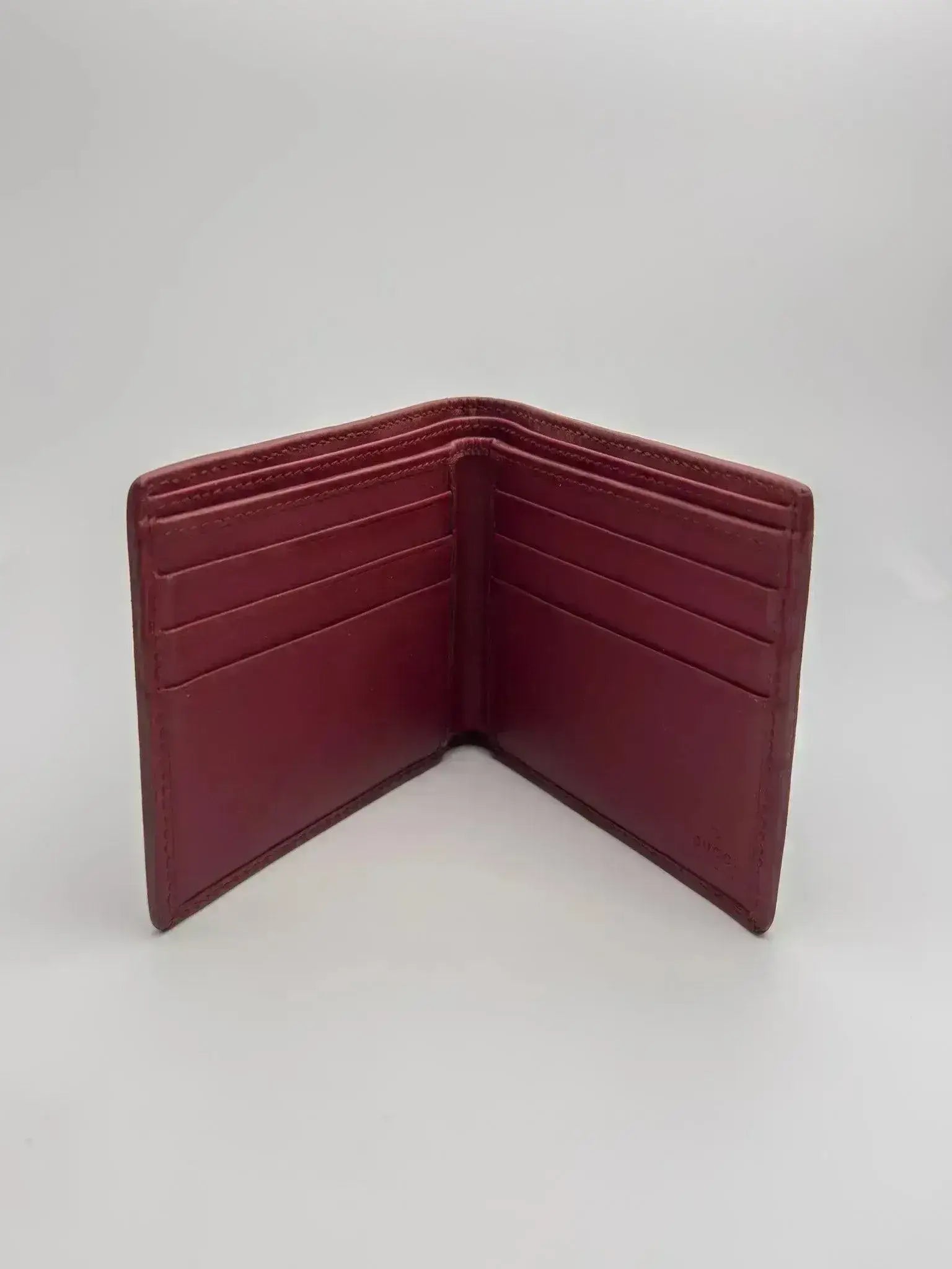 Gucci - Portefeuille en cuir GG bordeaux - Atelier Victor
