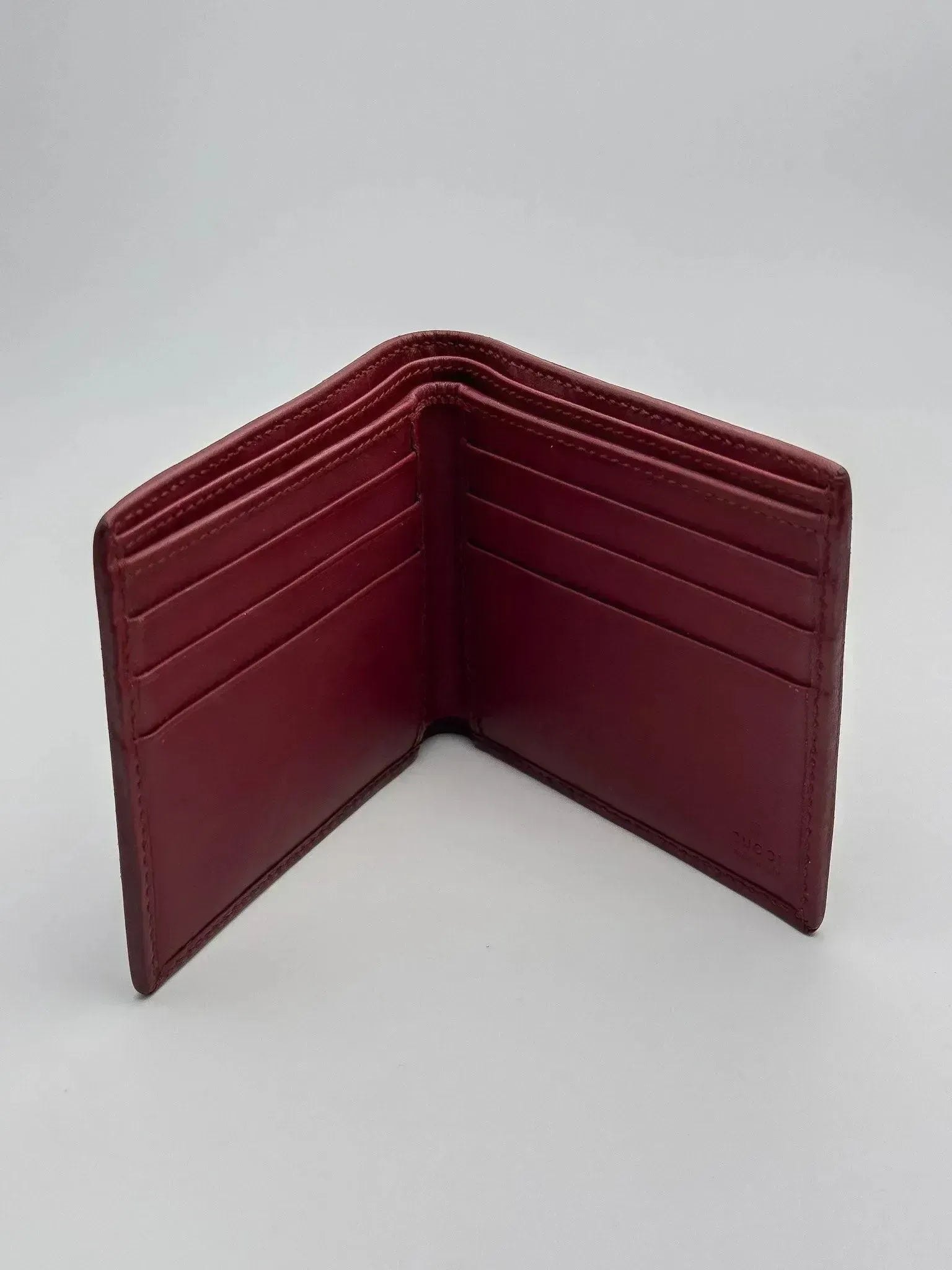 Gucci - Portefeuille en cuir GG bordeaux - Atelier Victor