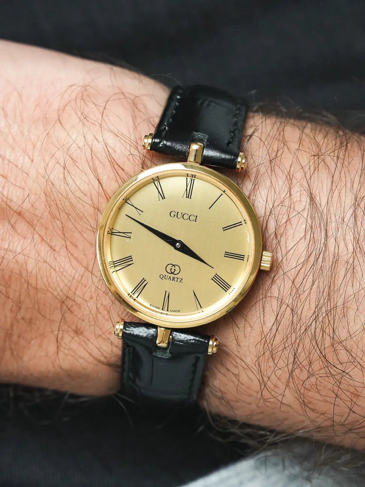 Gucci - Ronde Or et champagne laque rouge Gucci - 1990s