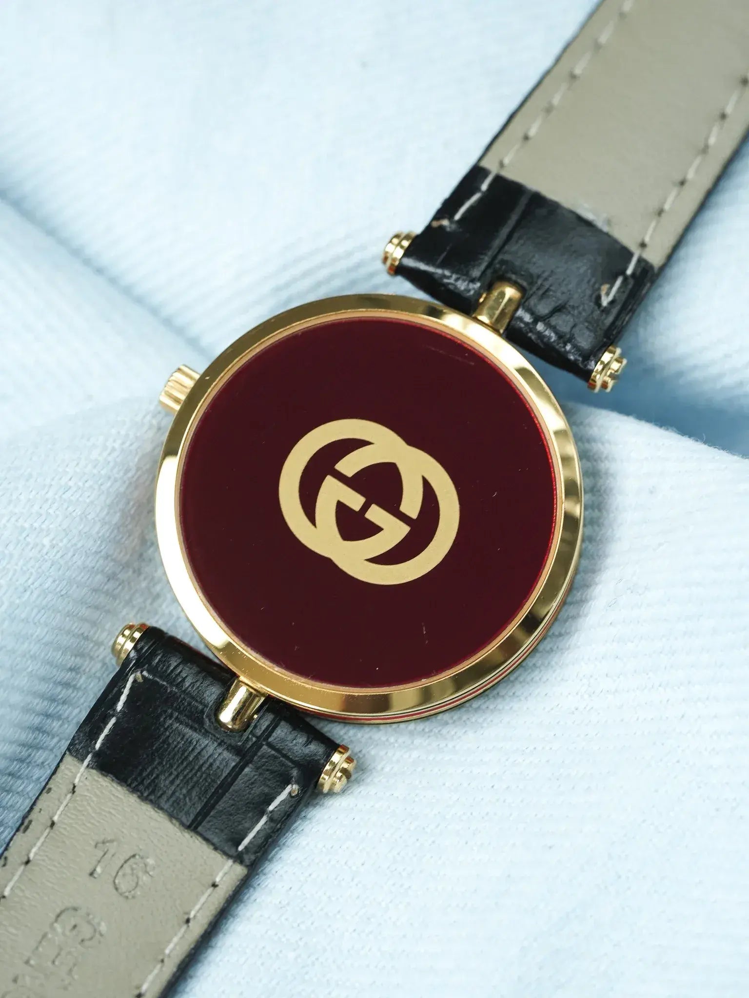 Gucci - Ronde Or et champagne laque rouge Gucci - 1990s