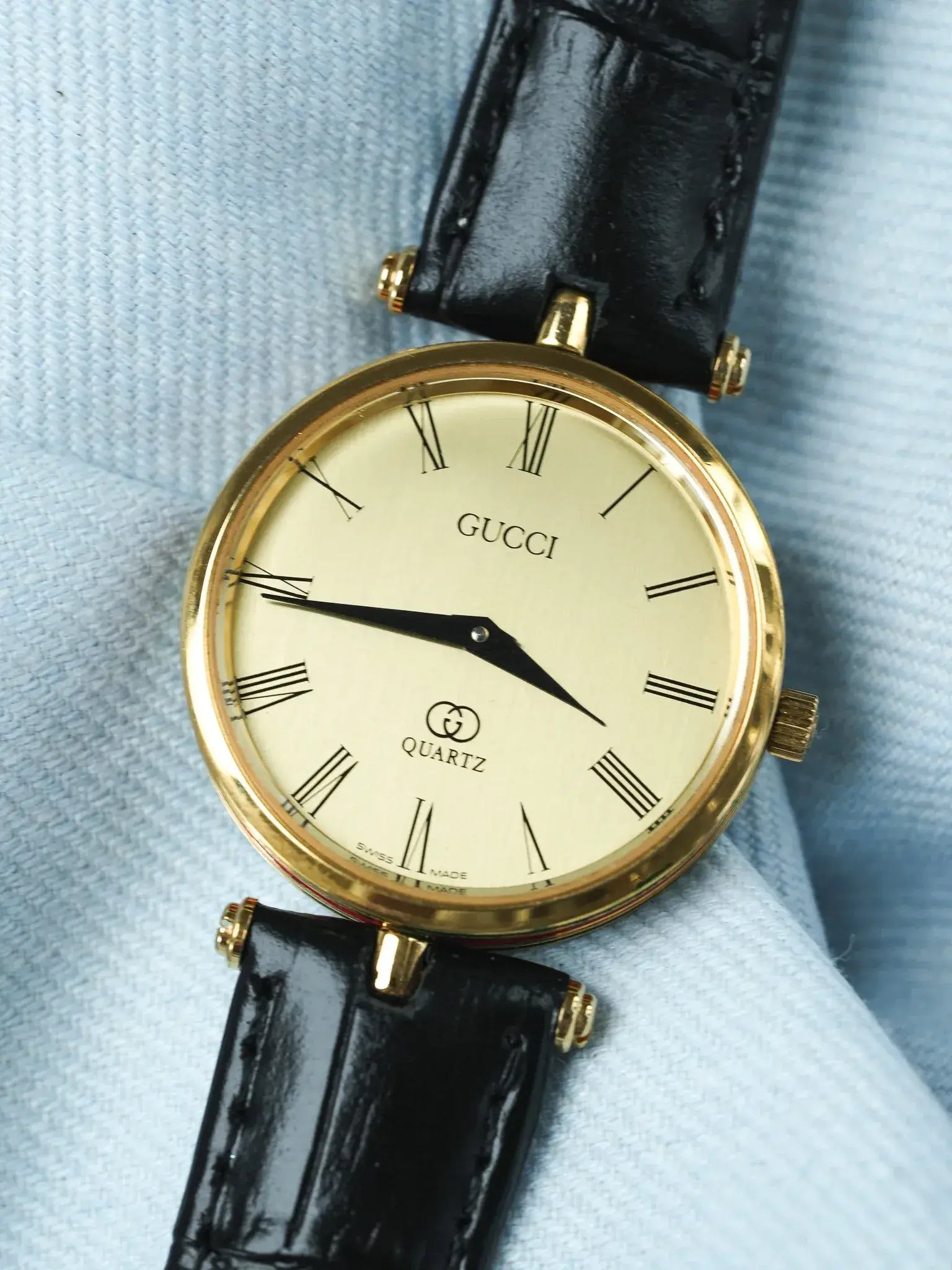 Gucci - Ronde Or et champagne laque rouge Gucci - 1990s