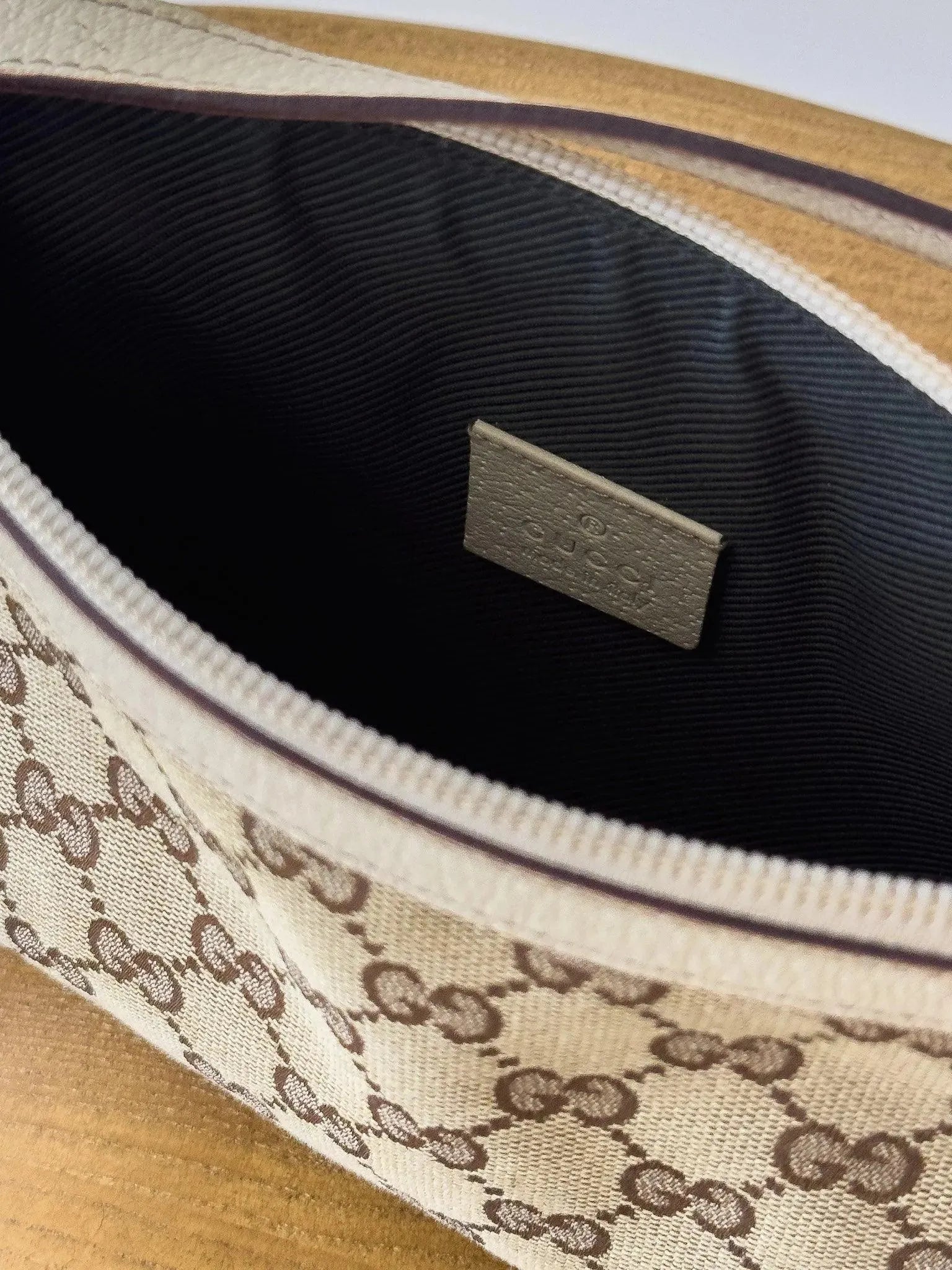 Gucci - Sac à main Abbey en toile - Atelier Victor - Vintage Shop