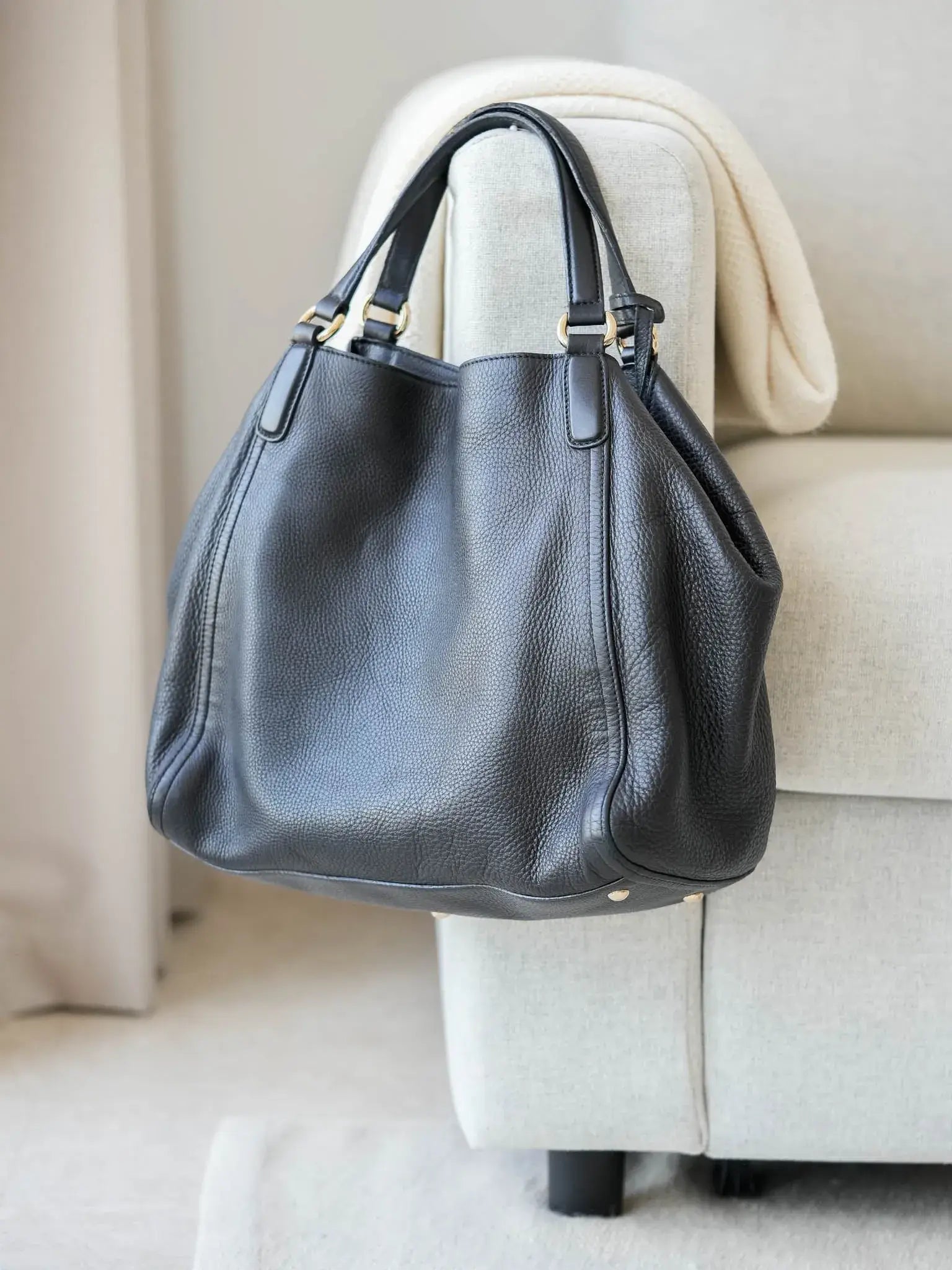 Gucci - Sac à main Soho en cuir noir - Atelier Victor