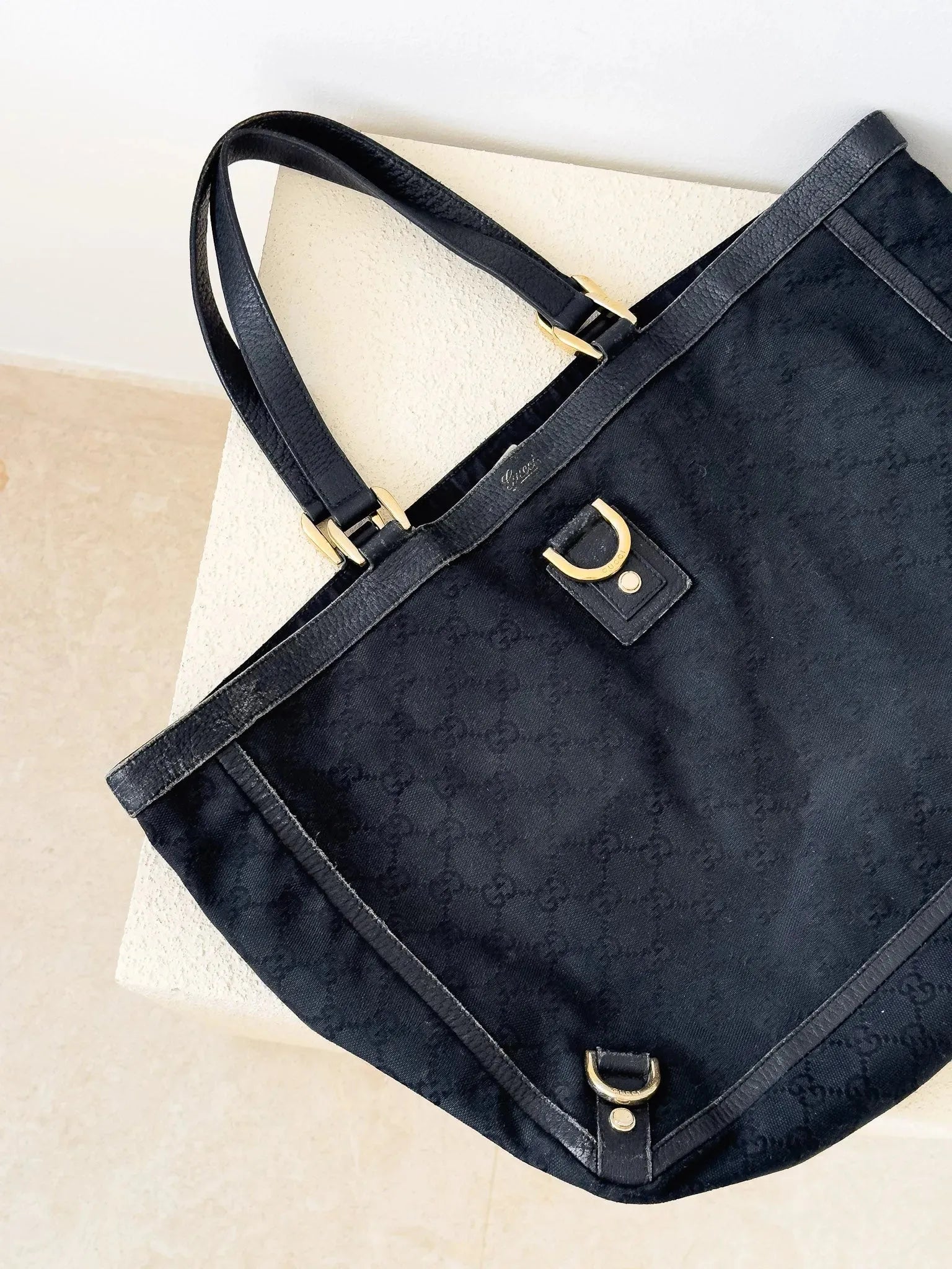 Gucci - Sac cabas GG Abbey noir - Atelier Victor Paris - Vintage Watch Shop Dubai