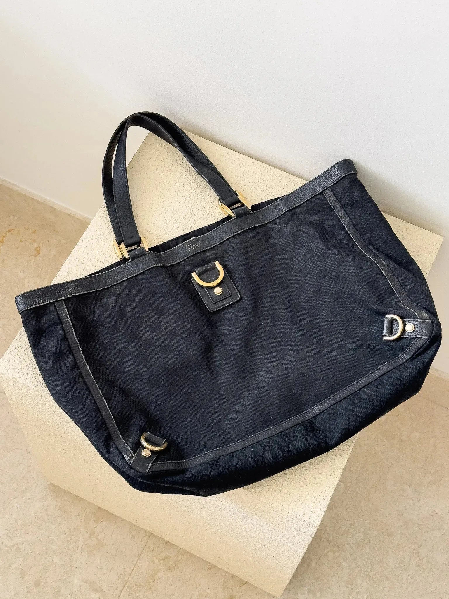 Gucci - Sac cabas GG Abbey noir - Atelier Victor Paris - Vintage Watch Shop Dubai