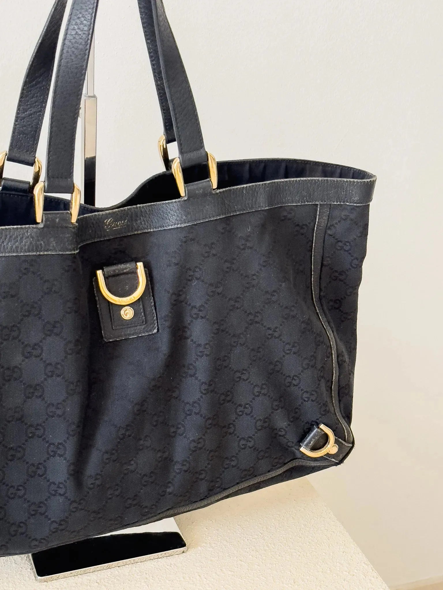 Gucci - Sac cabas GG Abbey noir - Atelier Victor Paris - Vintage Watch Shop Dubai
