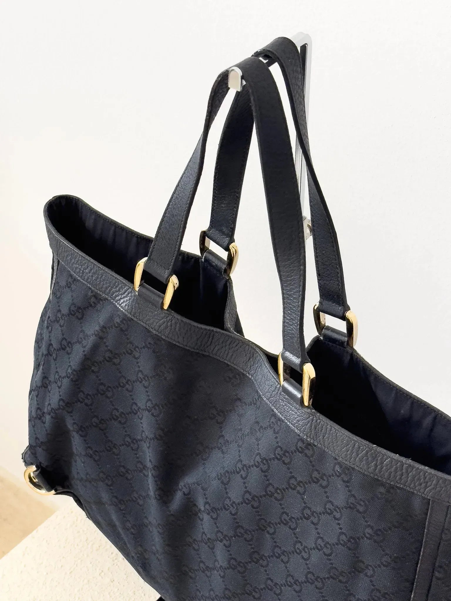 Gucci - Sac cabas GG Abbey noir - Atelier Victor - Vintage Shop