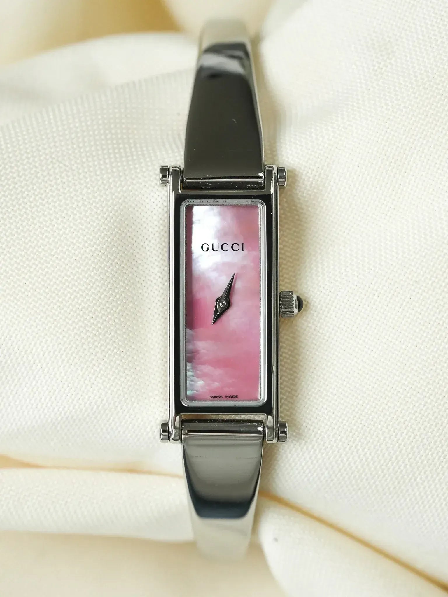 Gucci - Tank Bracelet Jonc Acier Cadran nacre - 1990s - Atelier Victor