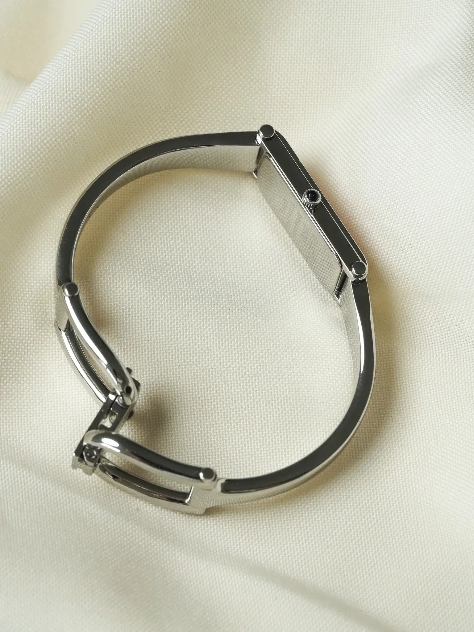 Gucci - Tank Bracelet Jonc Acier Cadran nacre - 1990s - Atelier Victor