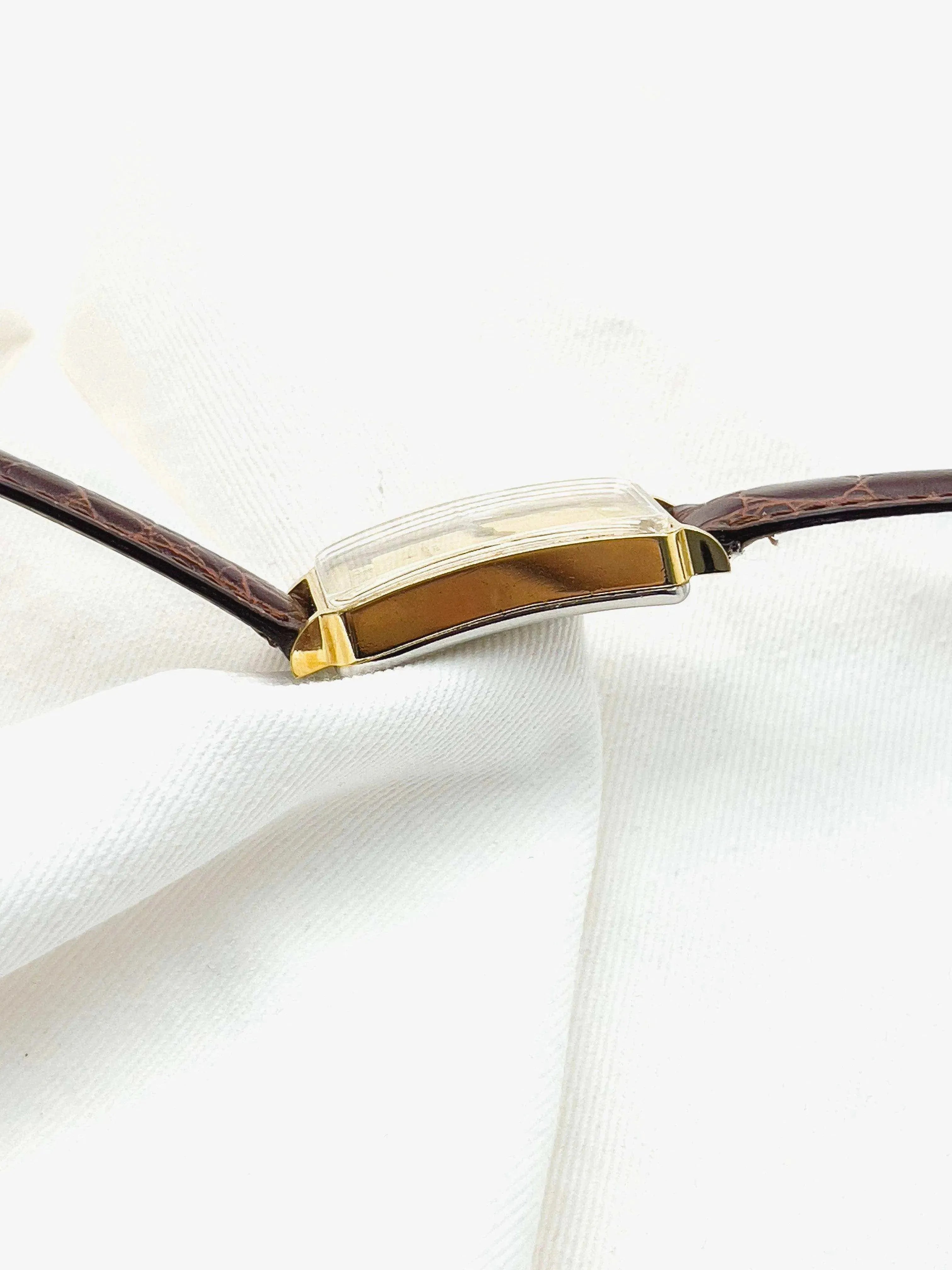 Hamilton - Art Déco - 1970's - Atelier Victor Paris - Vintage Watch Shop Dubai