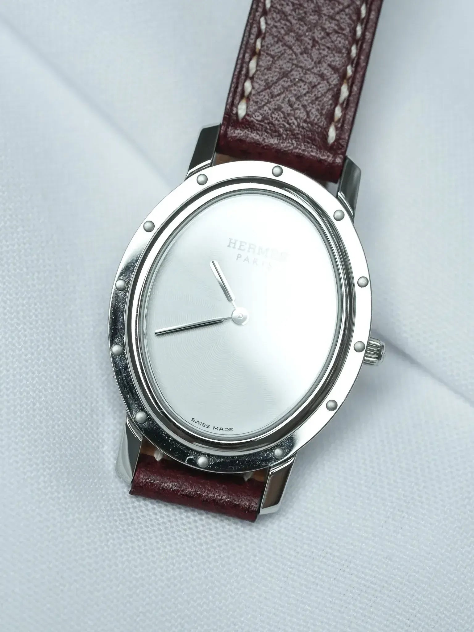 Hermes - Tonneau Acier Cadran Guilloché ref.C01.510 - 2010s - Atelier Victor