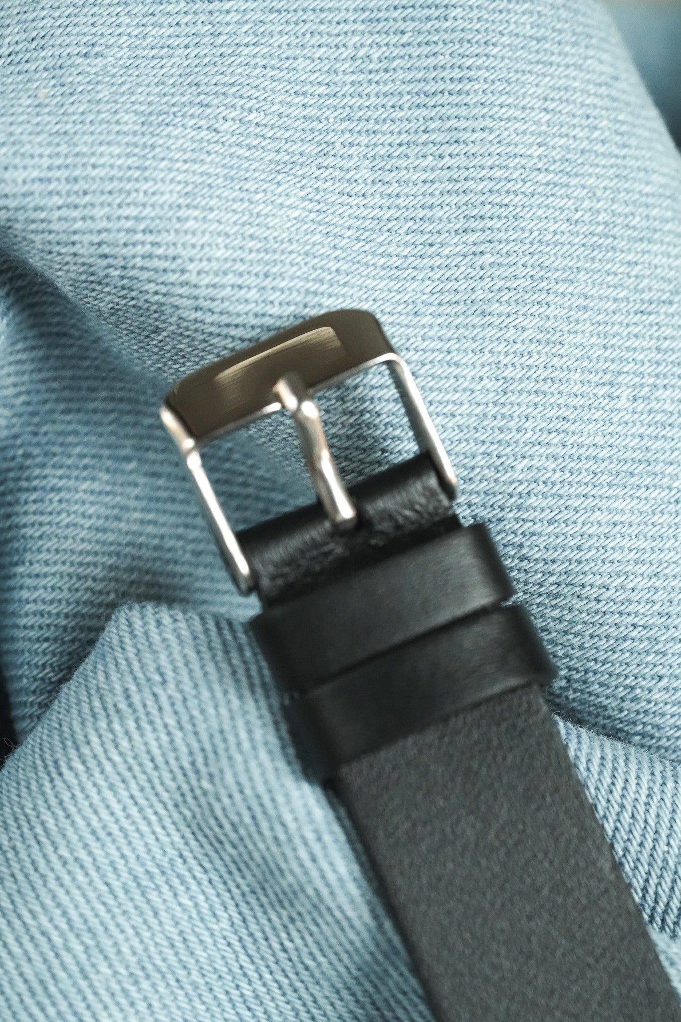 Hitachi - Tank Reverso Acier Quartz - 1990s - Atelier Victor - Vintage Shop