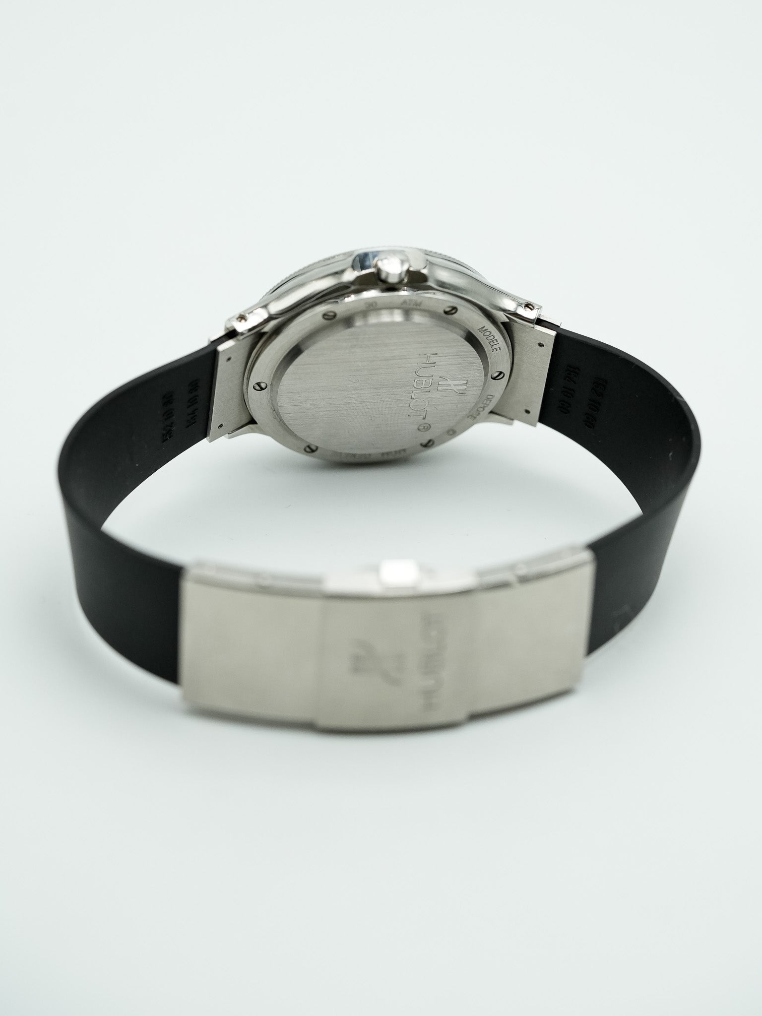 Hublot - MDM Acier Automatique Professionnal 300m - 1990s - Atelier Victor - Vintage Shop