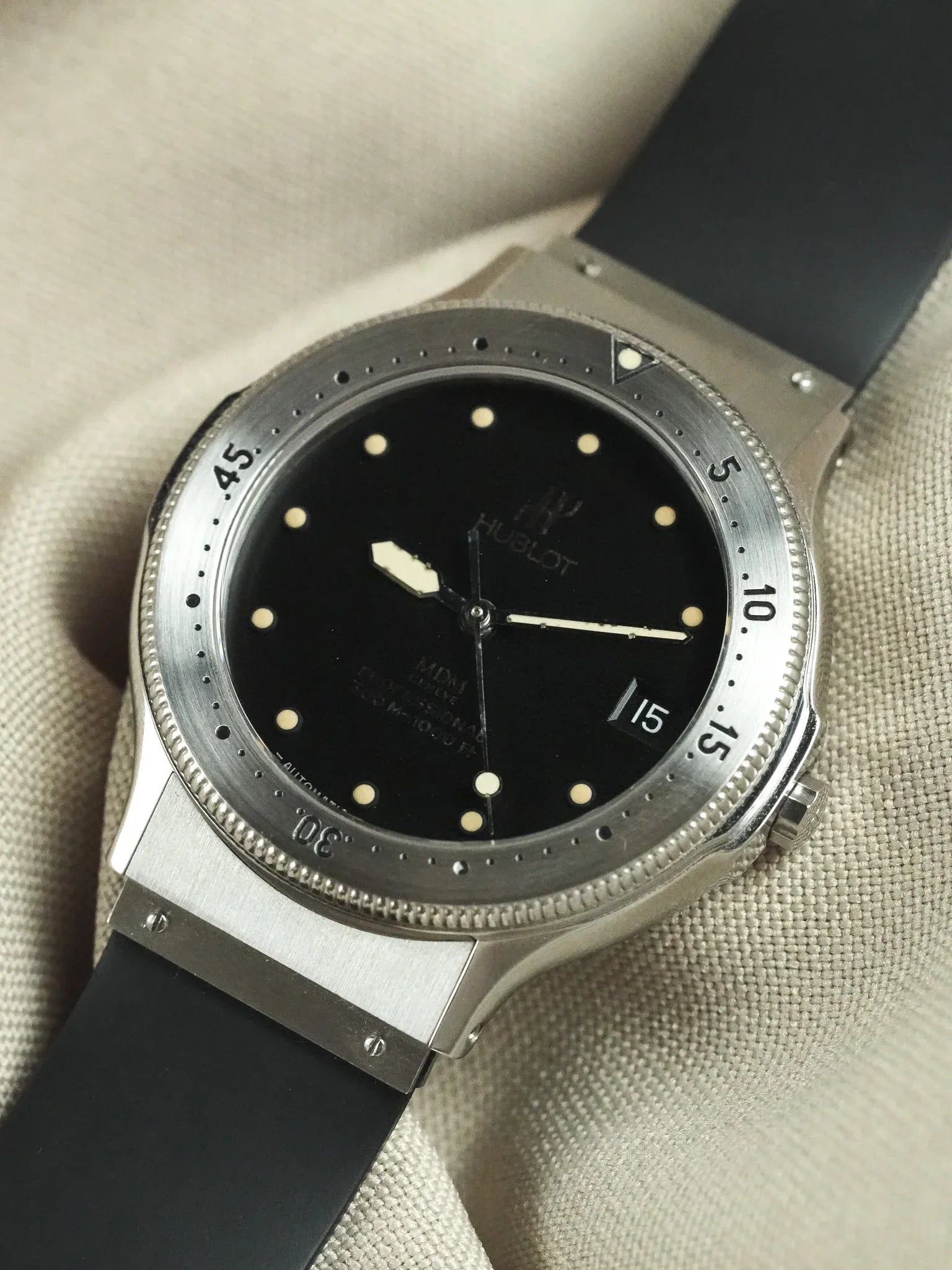 Hublot - MDM Acier Automatique Professionnal 300m - 1990s - Atelier Victor - Vintage Shop