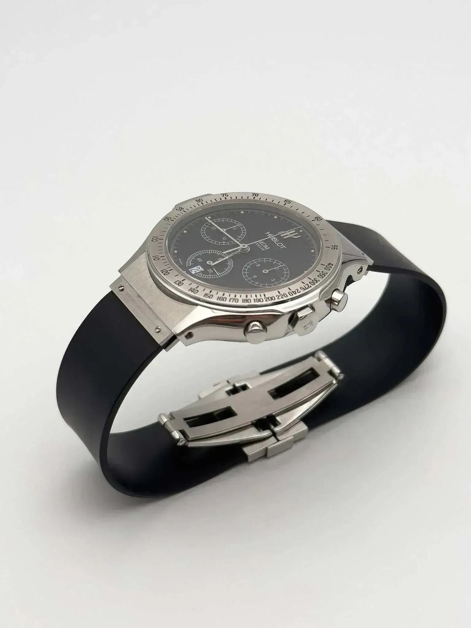 Hublot - MDM Genève Chronographe Quartz Acier - 1980/90s - Atelier Victor