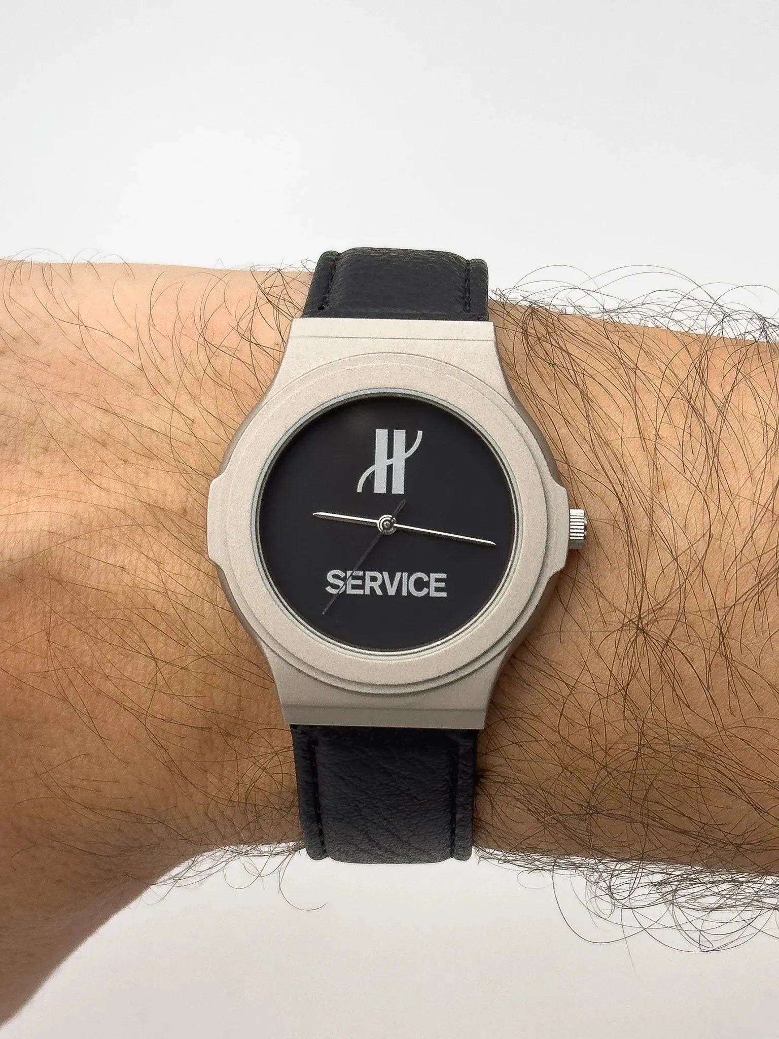 Hublot - Service Montre de prêt - 1990/2000S - Atelier Victor Paris - Vintage Watch Shop Dubai