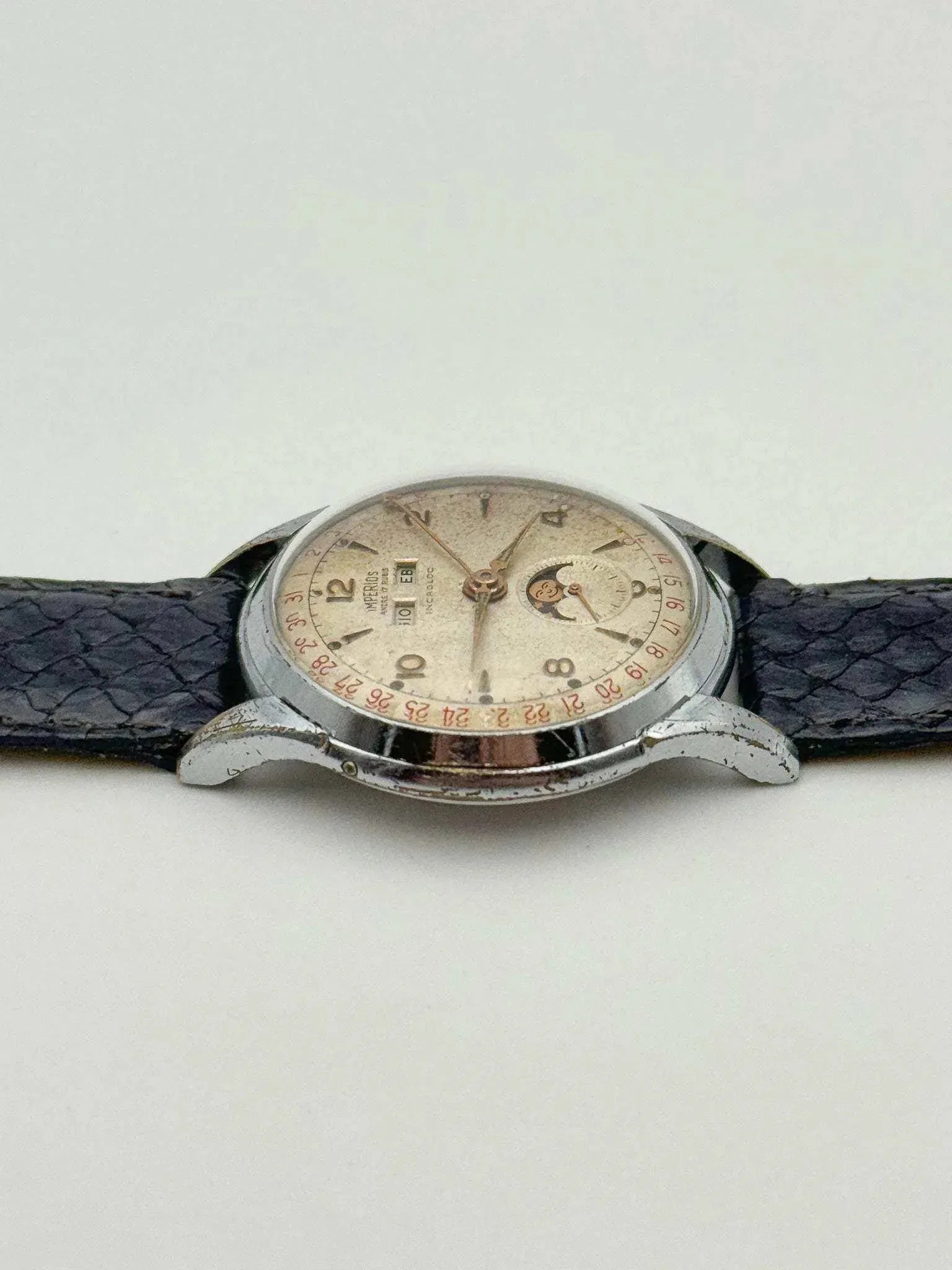 Imperios - Venus Triple Calendar Moonphase Chrome - 1950s - Atelier Victor - Vintage Shop
