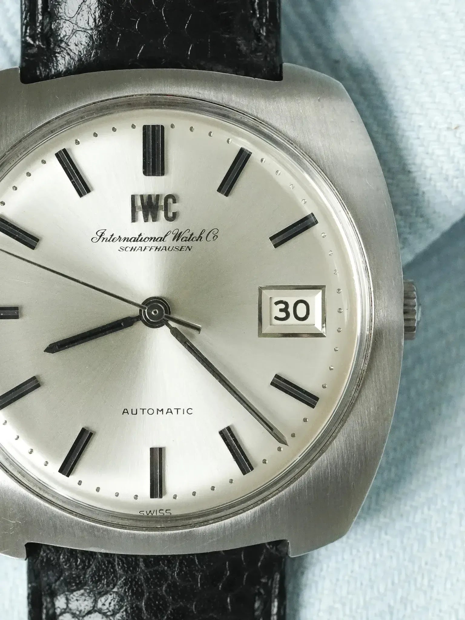 IWC - R814A Coussin Acier Brossé Monobloc cal.8541 - 1960s - Atelier Victor