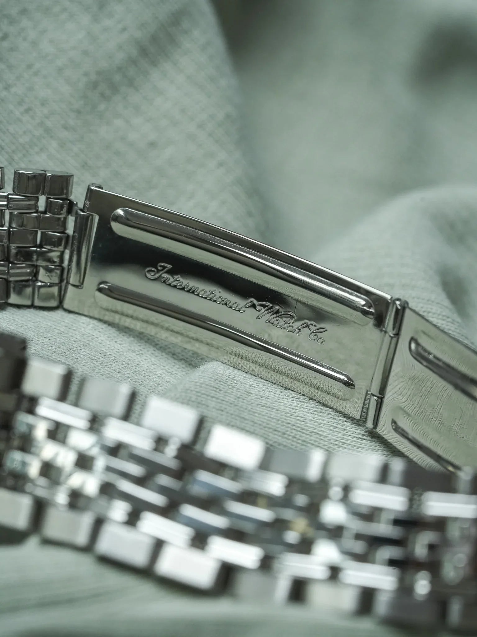 IWC - R818AD Türler Bracelets Gay Freres - 1960s