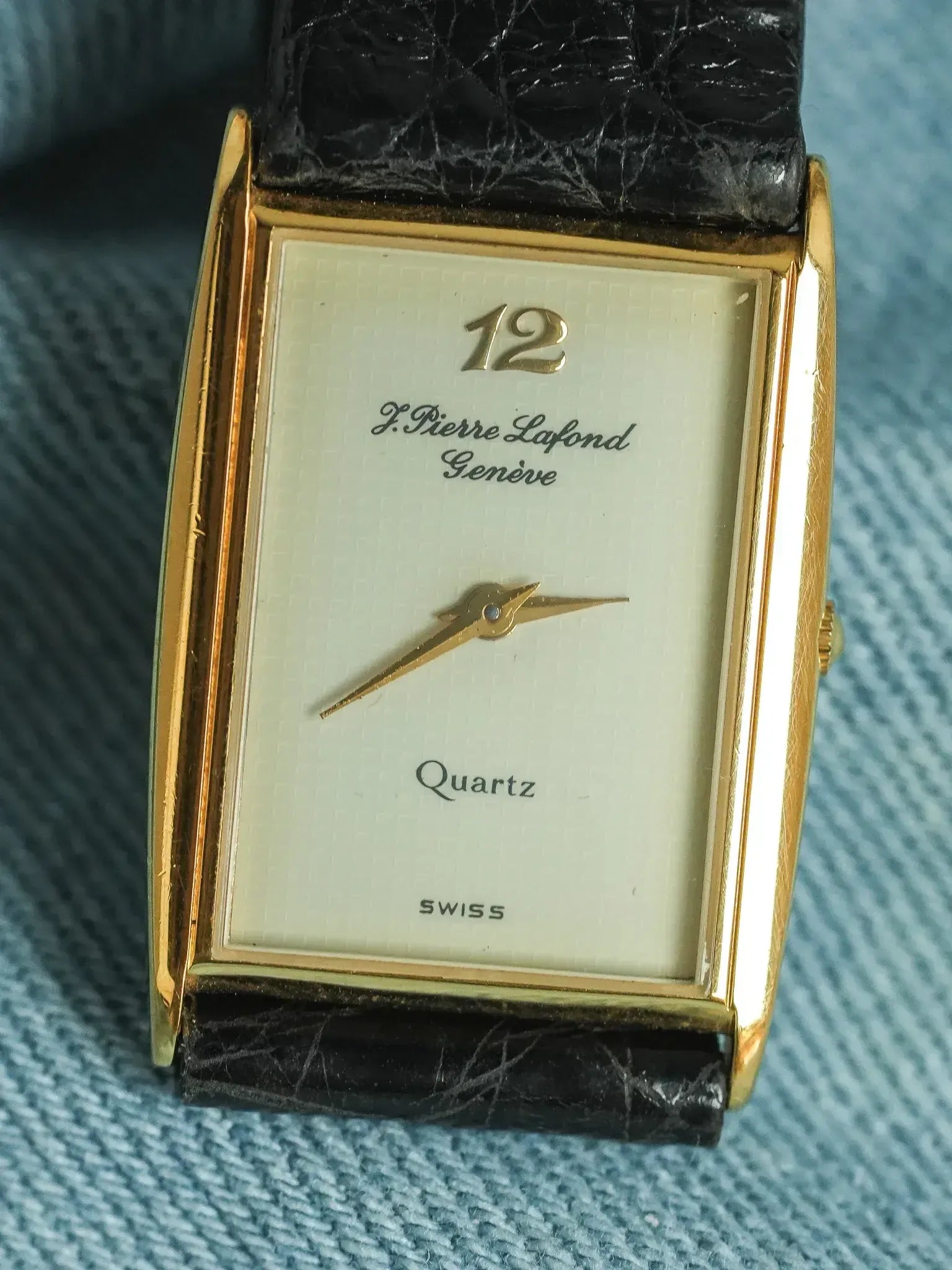 J.Pierre Lafond Genève - Tank Slim Or 12 - 1990s - Atelier Victor