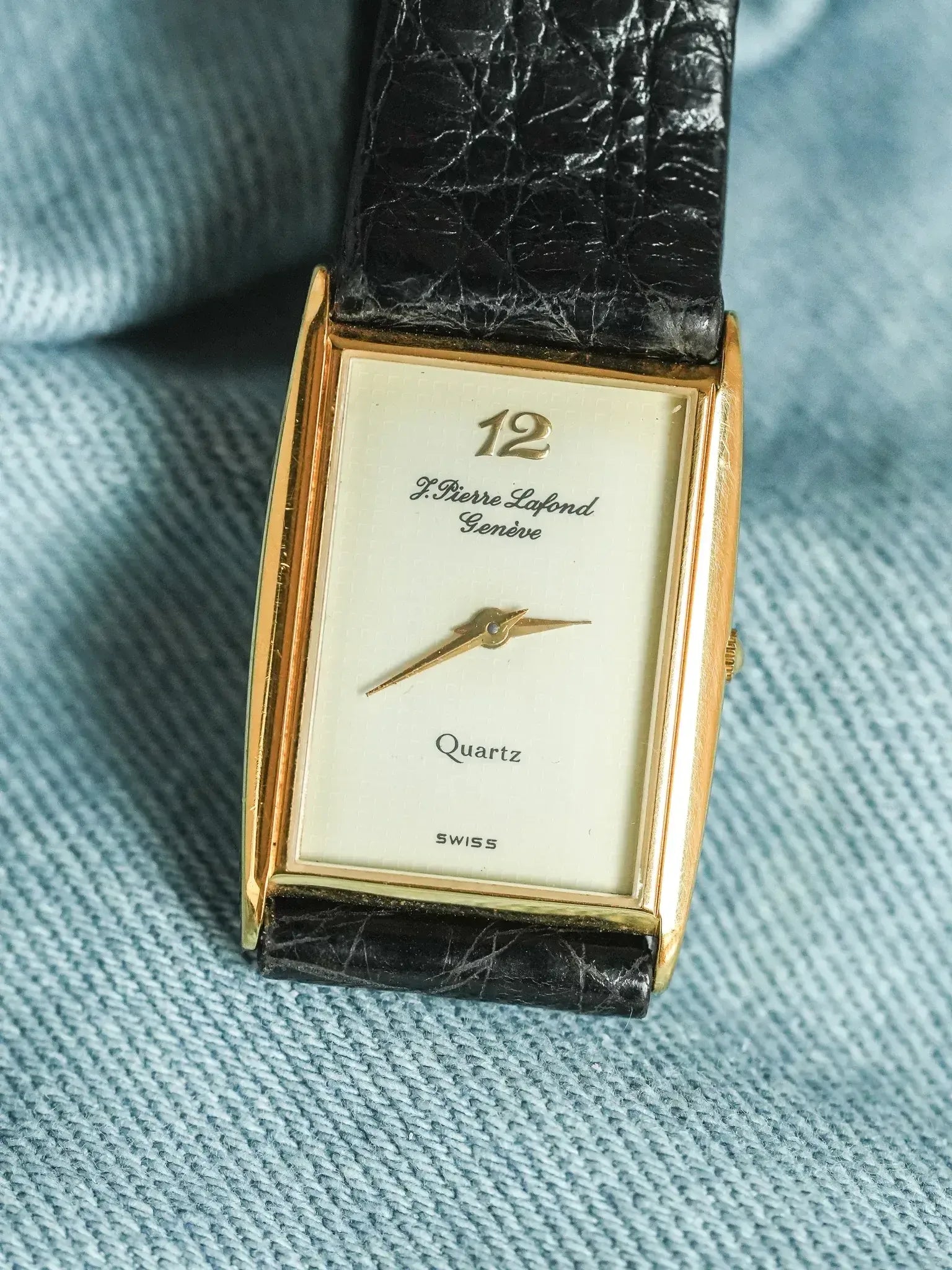 J.Pierre Lafond Genève - Tank Slim Or 12 - 1990s - Atelier Victor