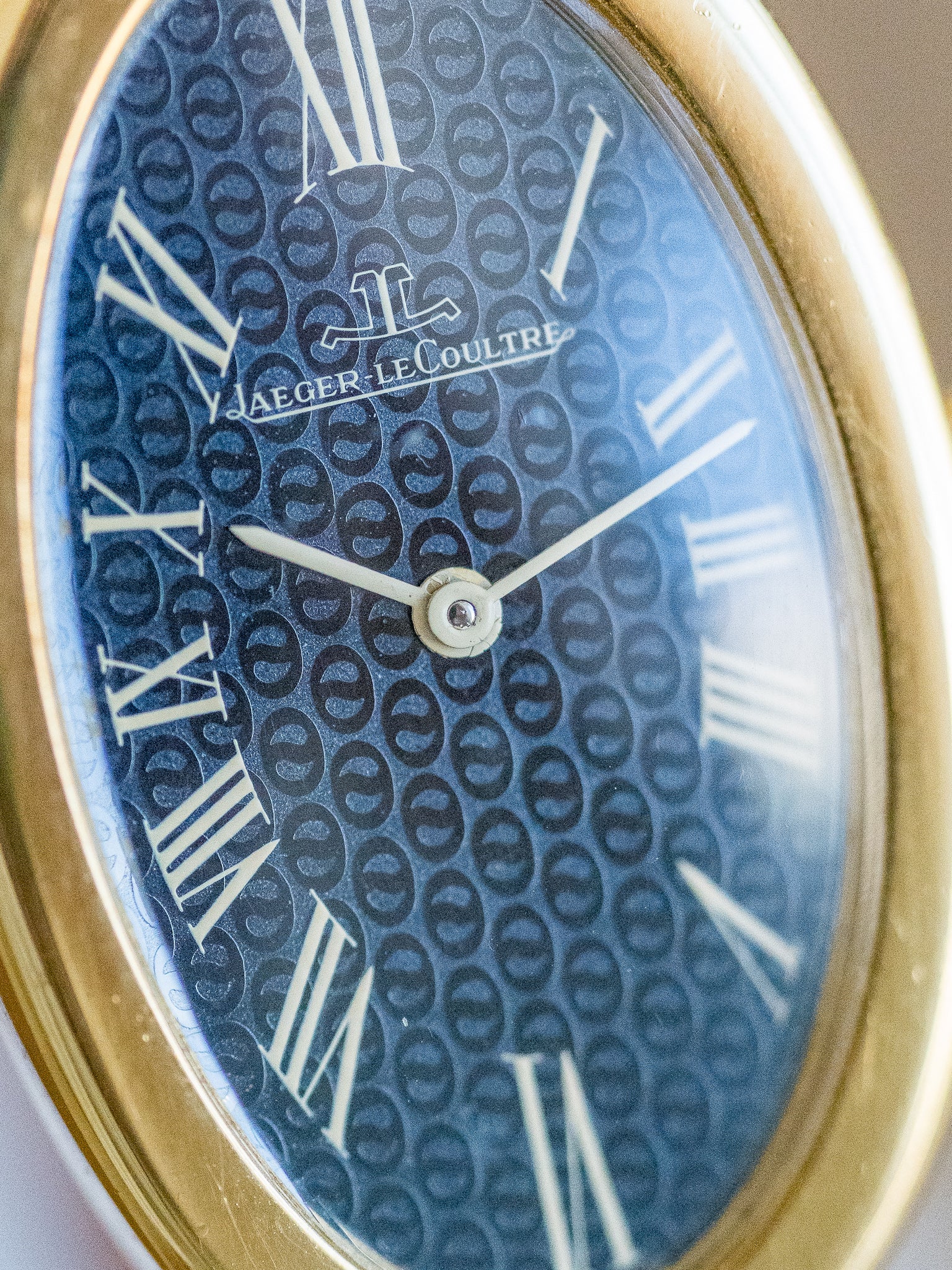 Jaeger-LeCoultre - 9113 Baignoire Or 18k Bleu tapissé - 1970s - Atelier Victor - Vintage Shop