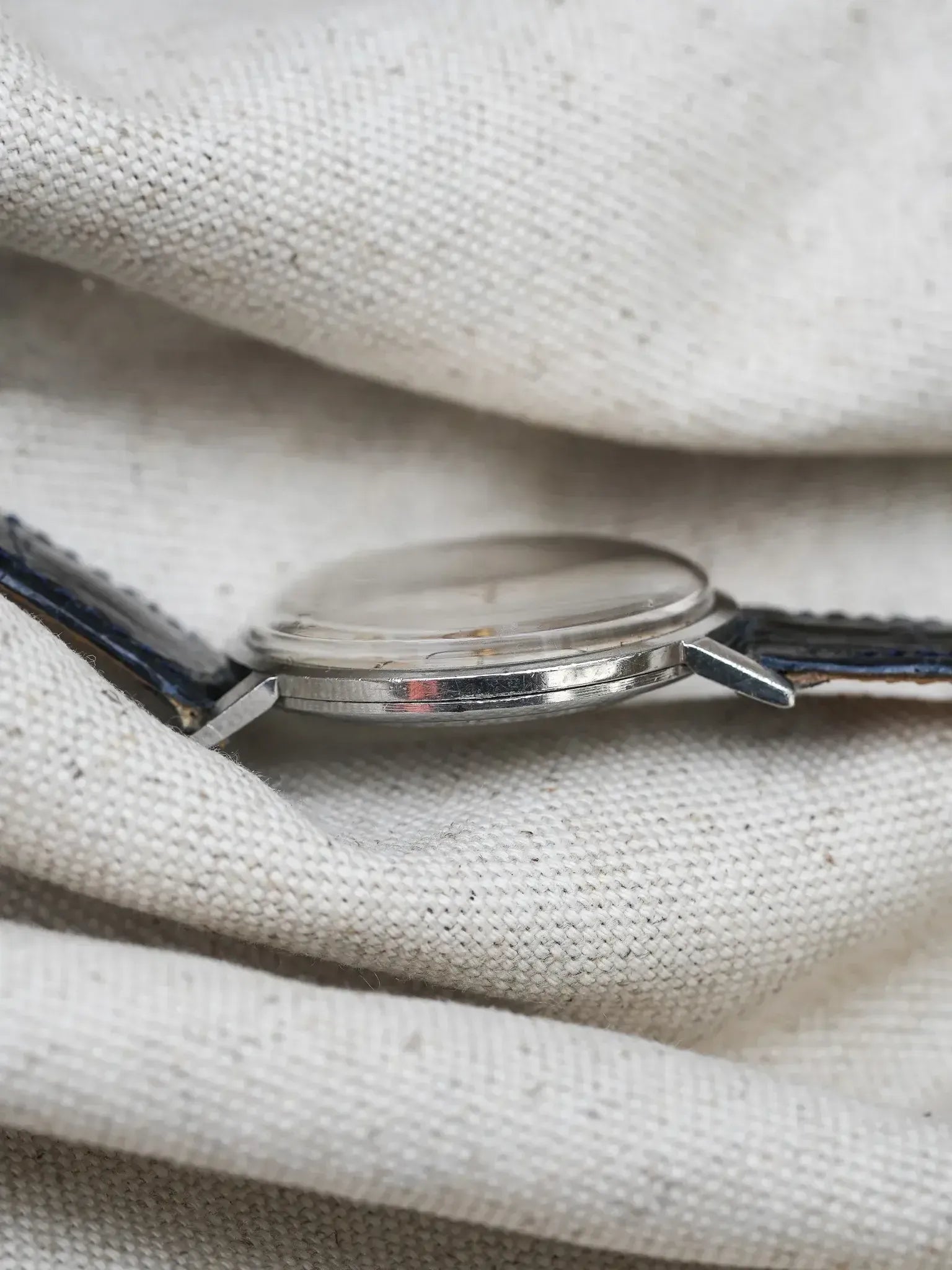 Jaeger-LeCoultre - Dress Watch Acier Crosshair Index Or - 1960s - Atelier Victor