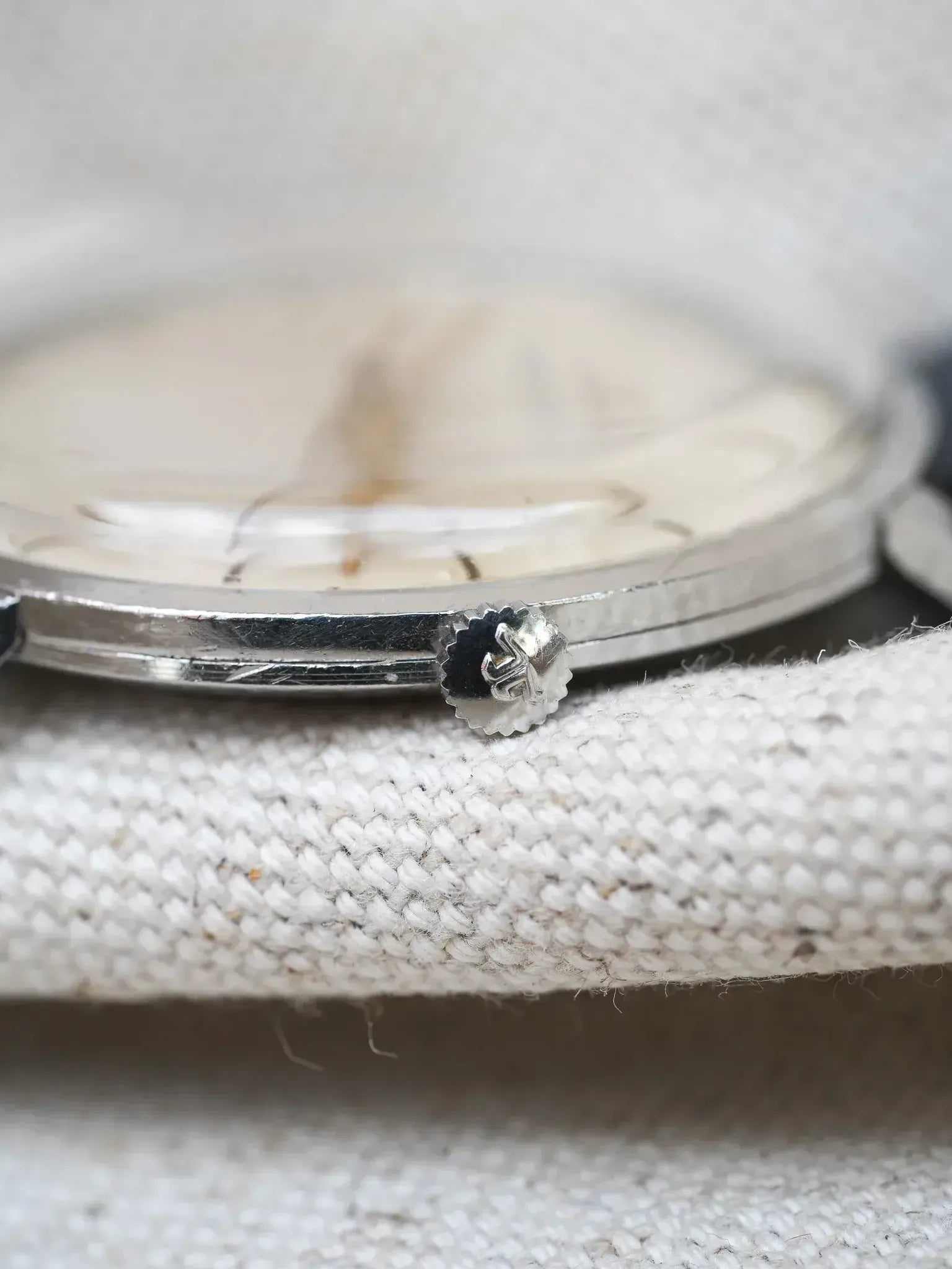 Jaeger-LeCoultre - Dress Watch Acier Crosshair Index Or - 1960s - Atelier Victor