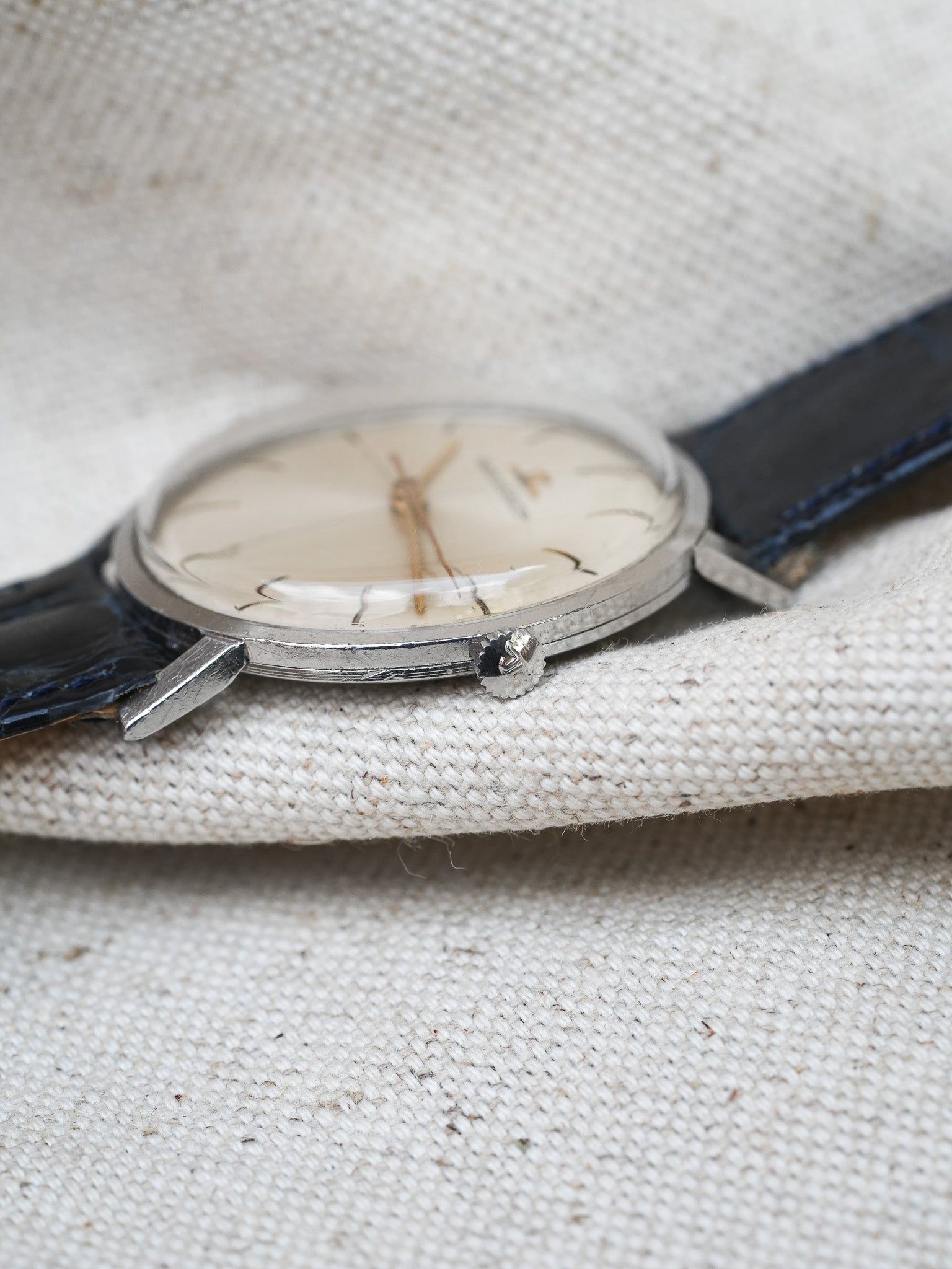 Jaeger-LeCoultre - Dress Watch Acier Crosshair Index Or - 1960s - Atelier Victor - Vintage Shop