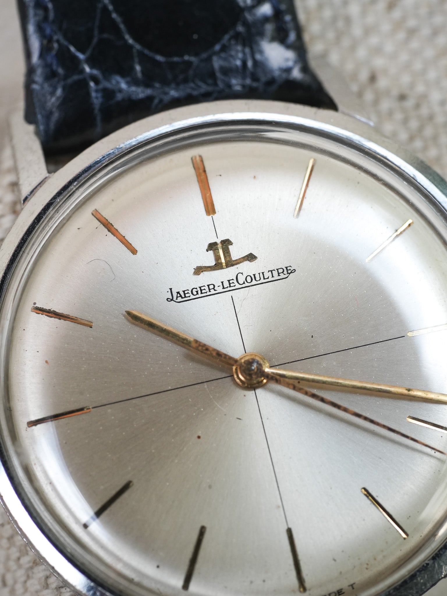 Jaeger-LeCoultre - Dress Watch Acier Crosshair Index Or - 1960s - Atelier Victor - Vintage Shop