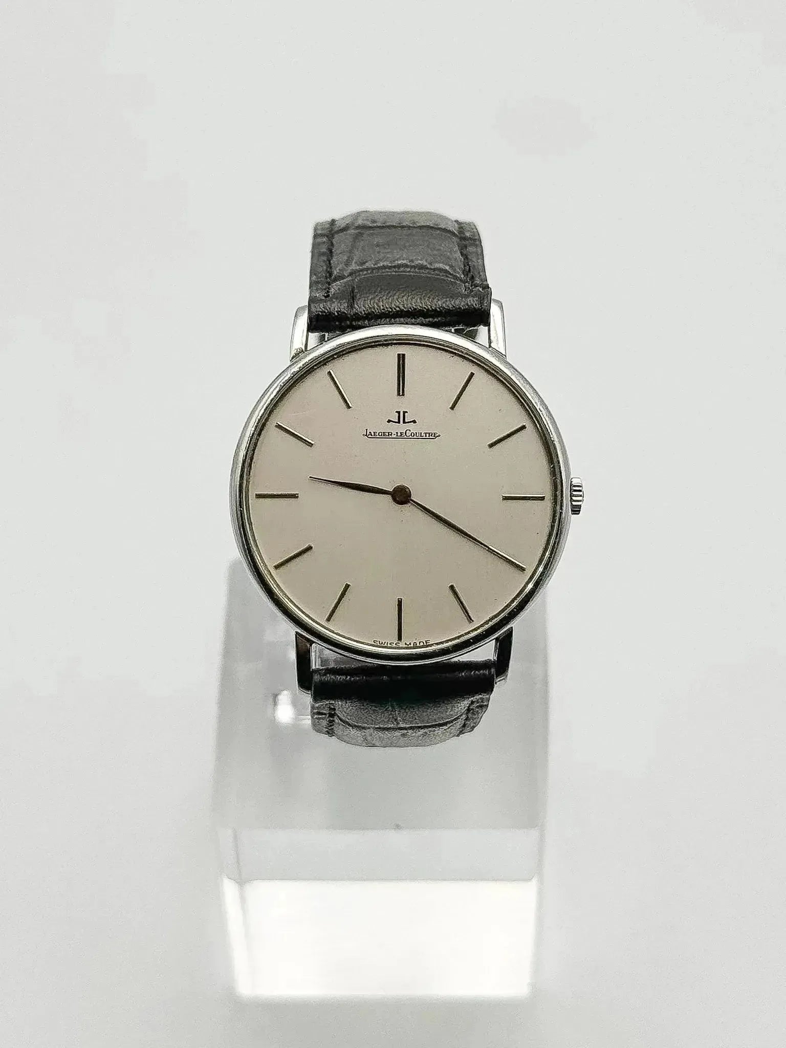 Jaeger-LeCoultre - Dress Watch Acier Extra plate 9226 - 1970s - Atelier Victor Paris - Vintage Watch Shop Dubai