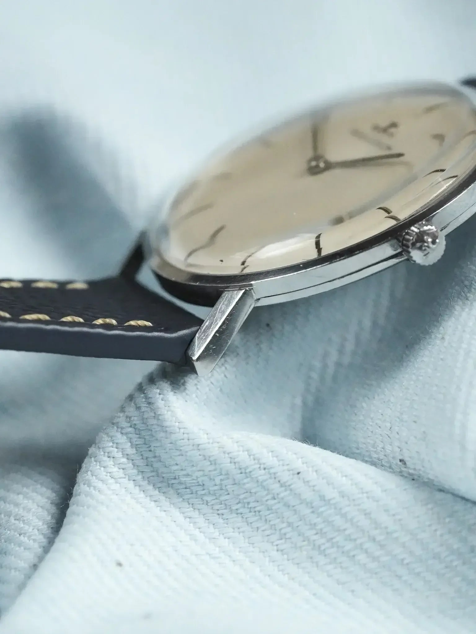 Jaeger-LeCoultre - Montre habillée cadran écaille - 1970s - Atelier Victor