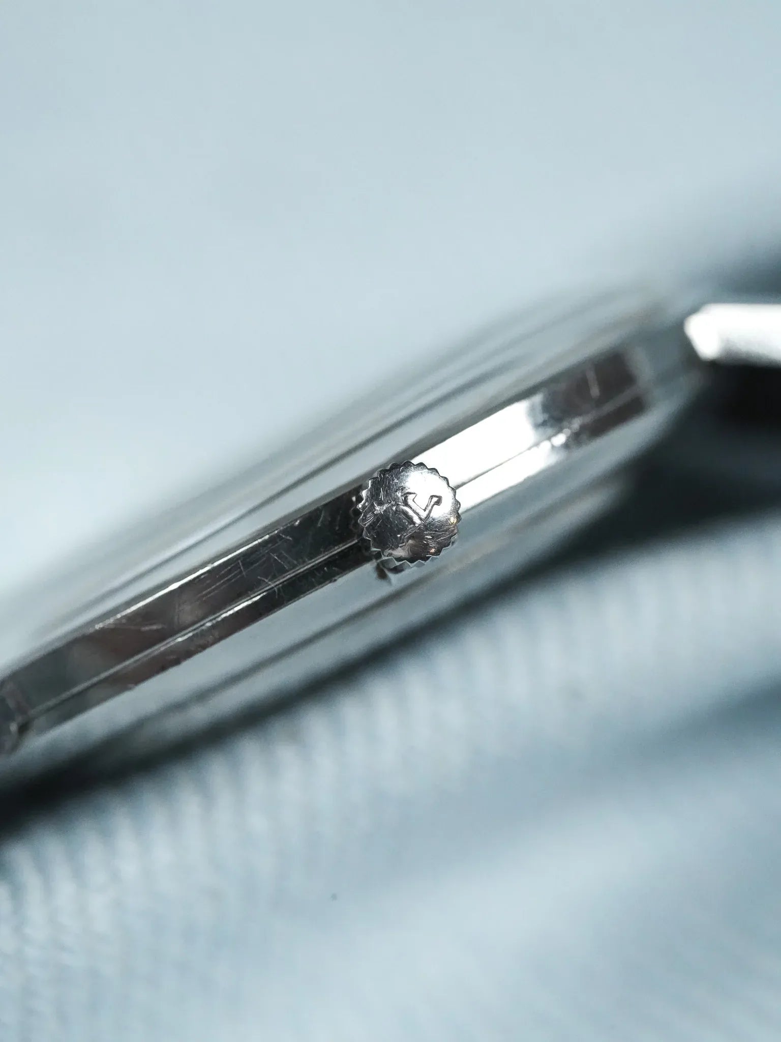 Jaeger-LeCoultre - Montre habillée cadran écaille - 1970s - Atelier Victor