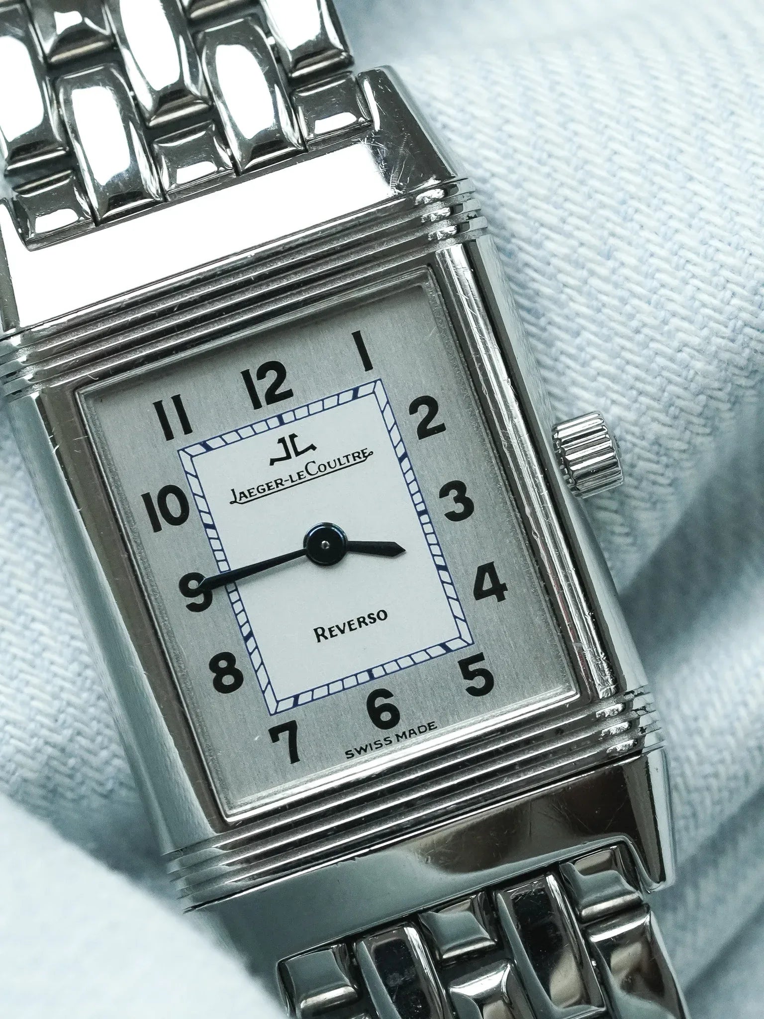 Jaeger-LeCoultre - Reverso 260.8.08 steel 20x33mm ultra-thin quartz - 1990s