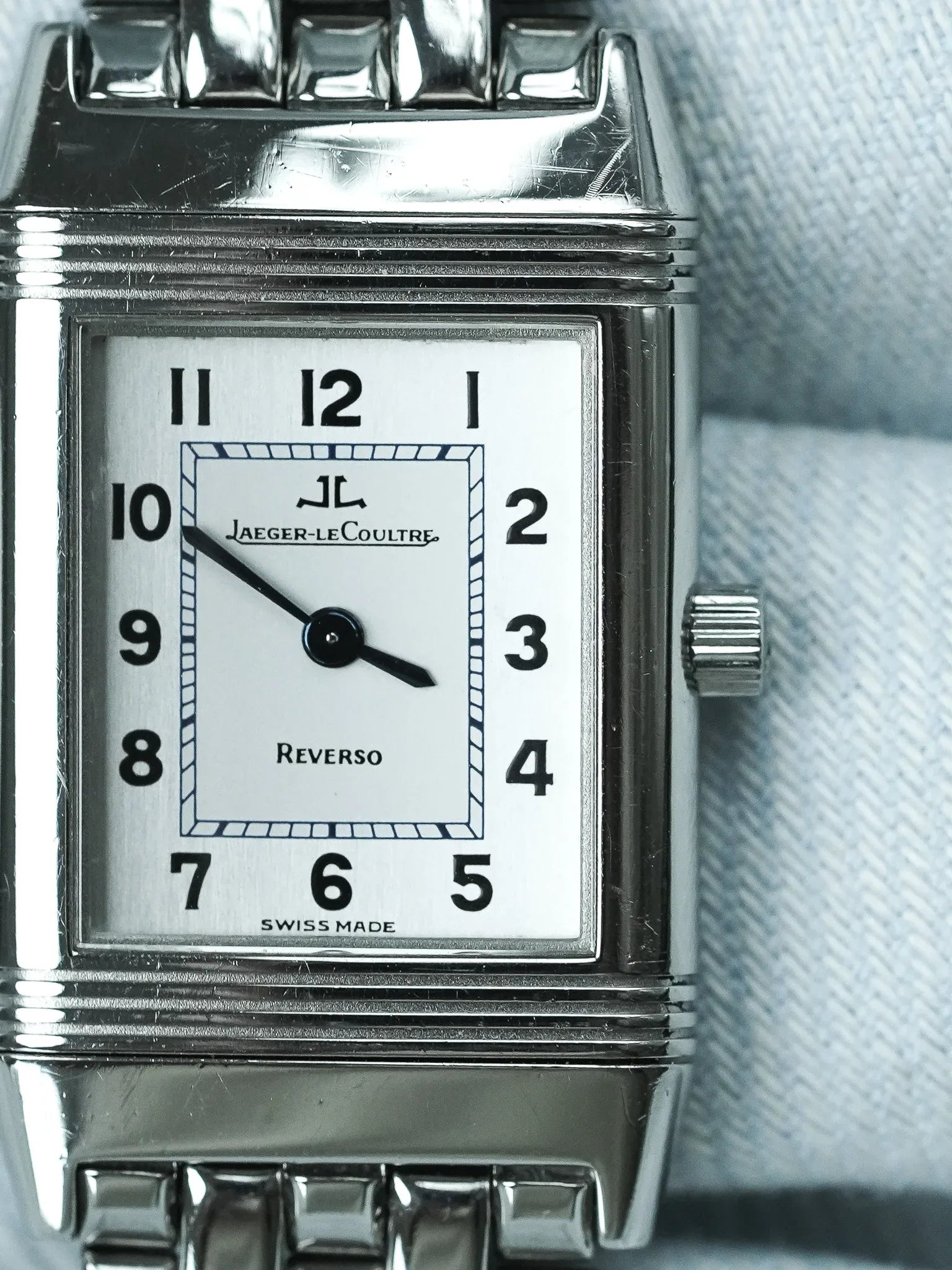 Jaeger-LeCoultre - Reverso 260.8.08 steel 20x33mm ultra-thin quartz - 1990s