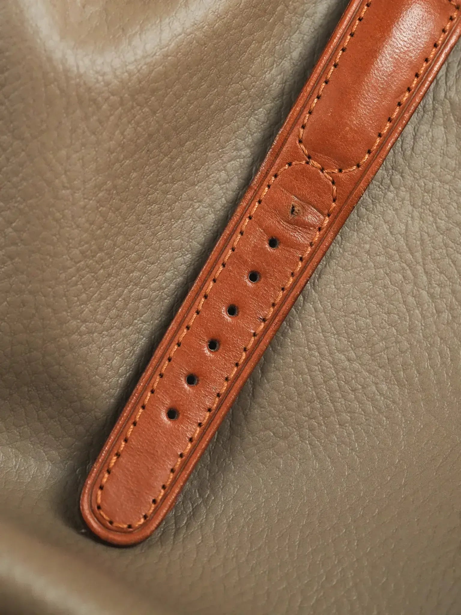 Jean d’Aumont Paris - Acier Triple Date Phase de lune Cadran noir - 1990s - Atelier Victor