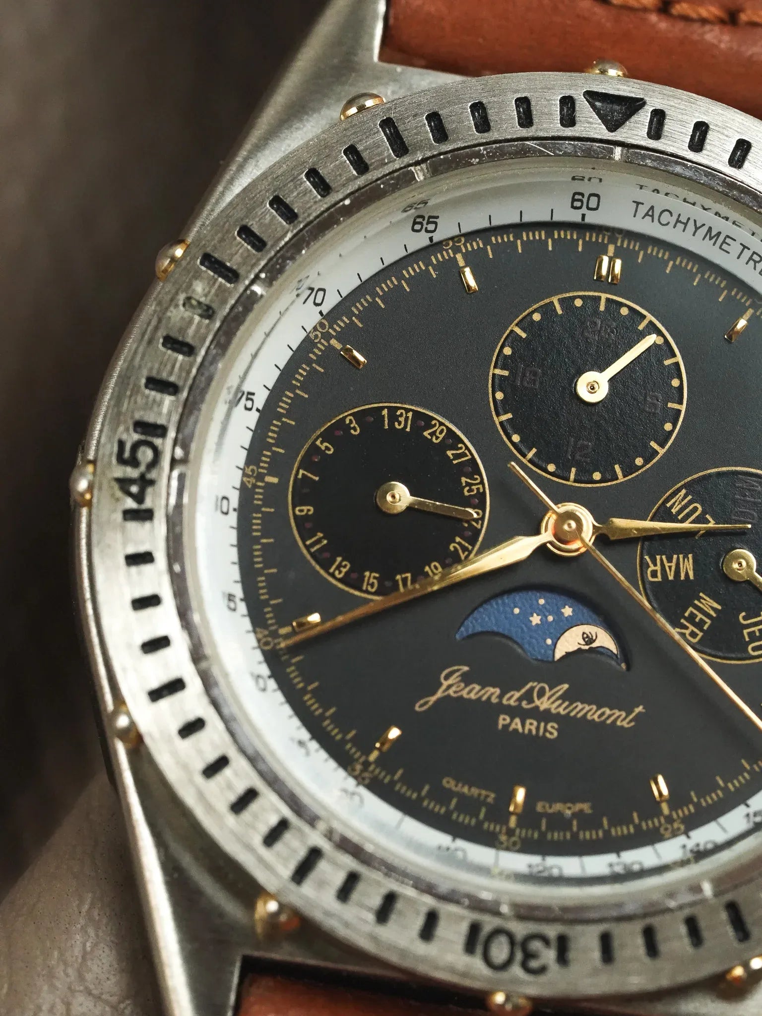 Jean d’Aumont Paris - Acier Triple Date Phase de lune Cadran noir - 1990s - Atelier Victor - Vintage Shop