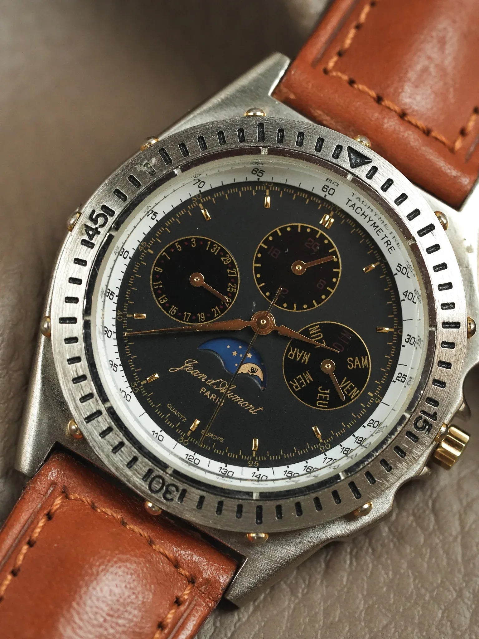 Jean d’Aumont Paris - Acier Triple Date Phase de lune Cadran noir - 1990s - Atelier Victor - Vintage Shop
