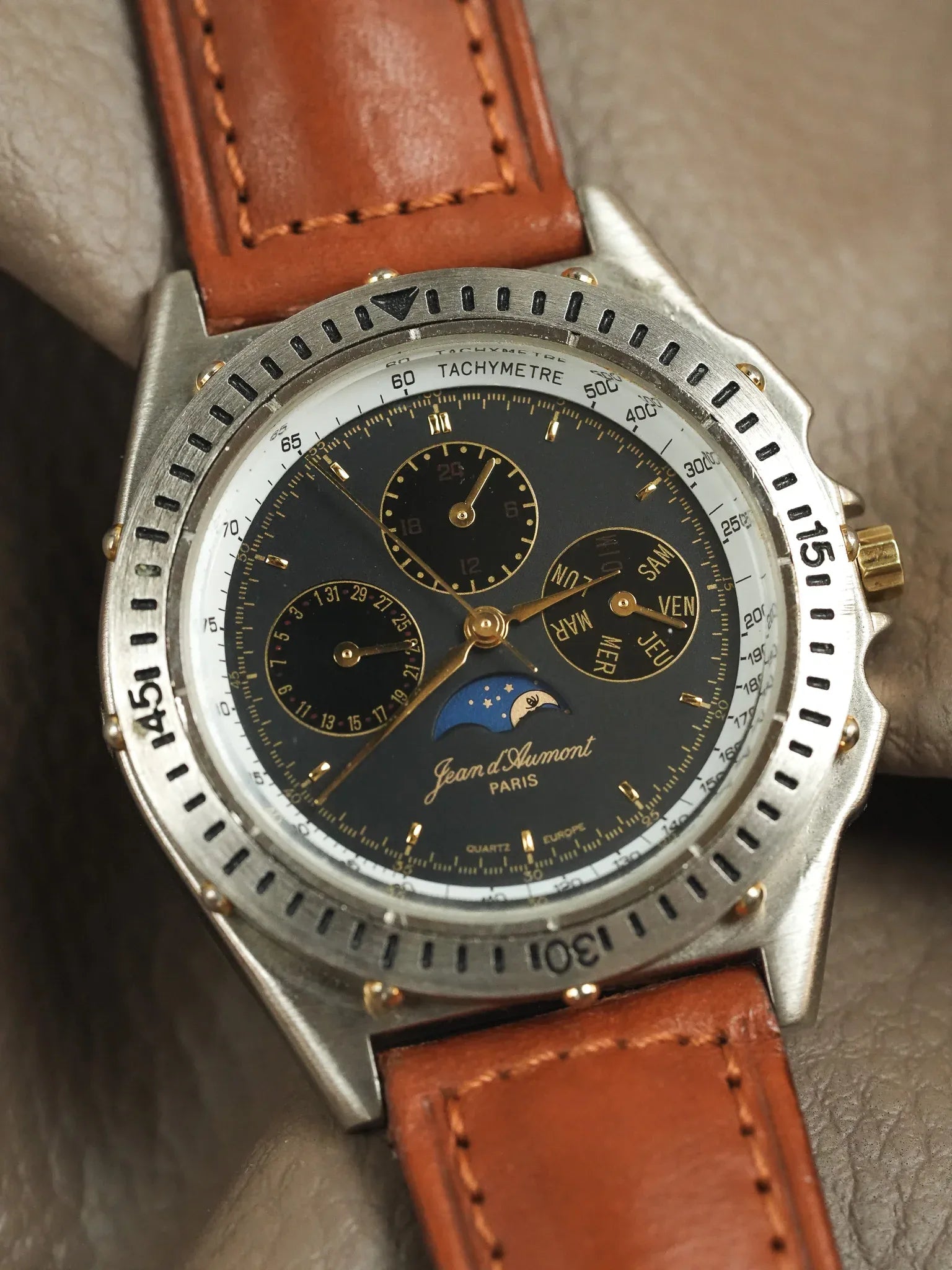 Jean d’Aumont Paris - Acier Triple Date Phase de lune Cadran noir - 1990s - Atelier Victor - Vintage Shop