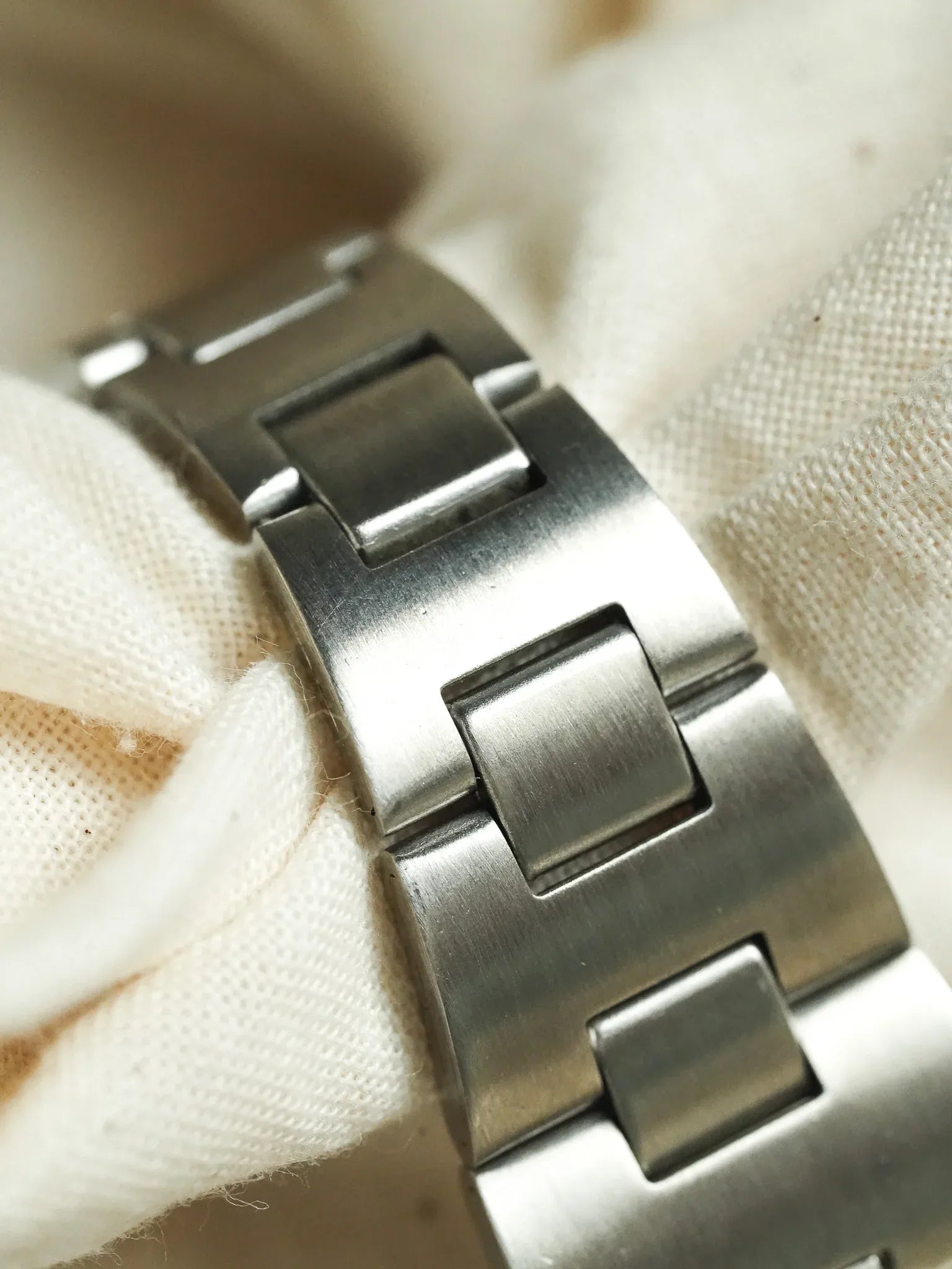 Lanco - Mini Tonneau Acier Bleu Automatique - NOS - 1980s - Atelier Victor