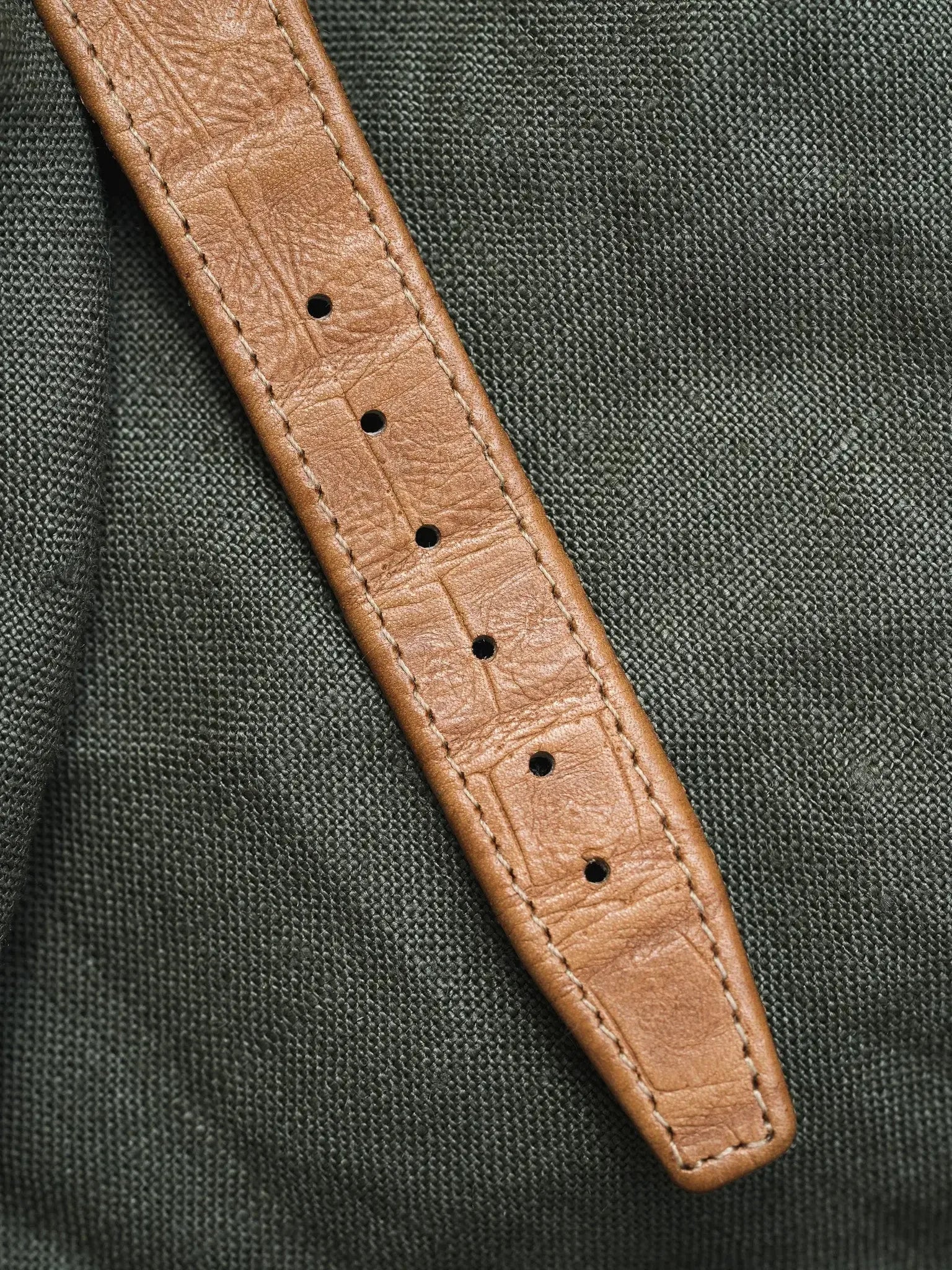 Levrette - Triple Calendar Plaqué or Blanc - NOS - 1990s - Atelier Victor