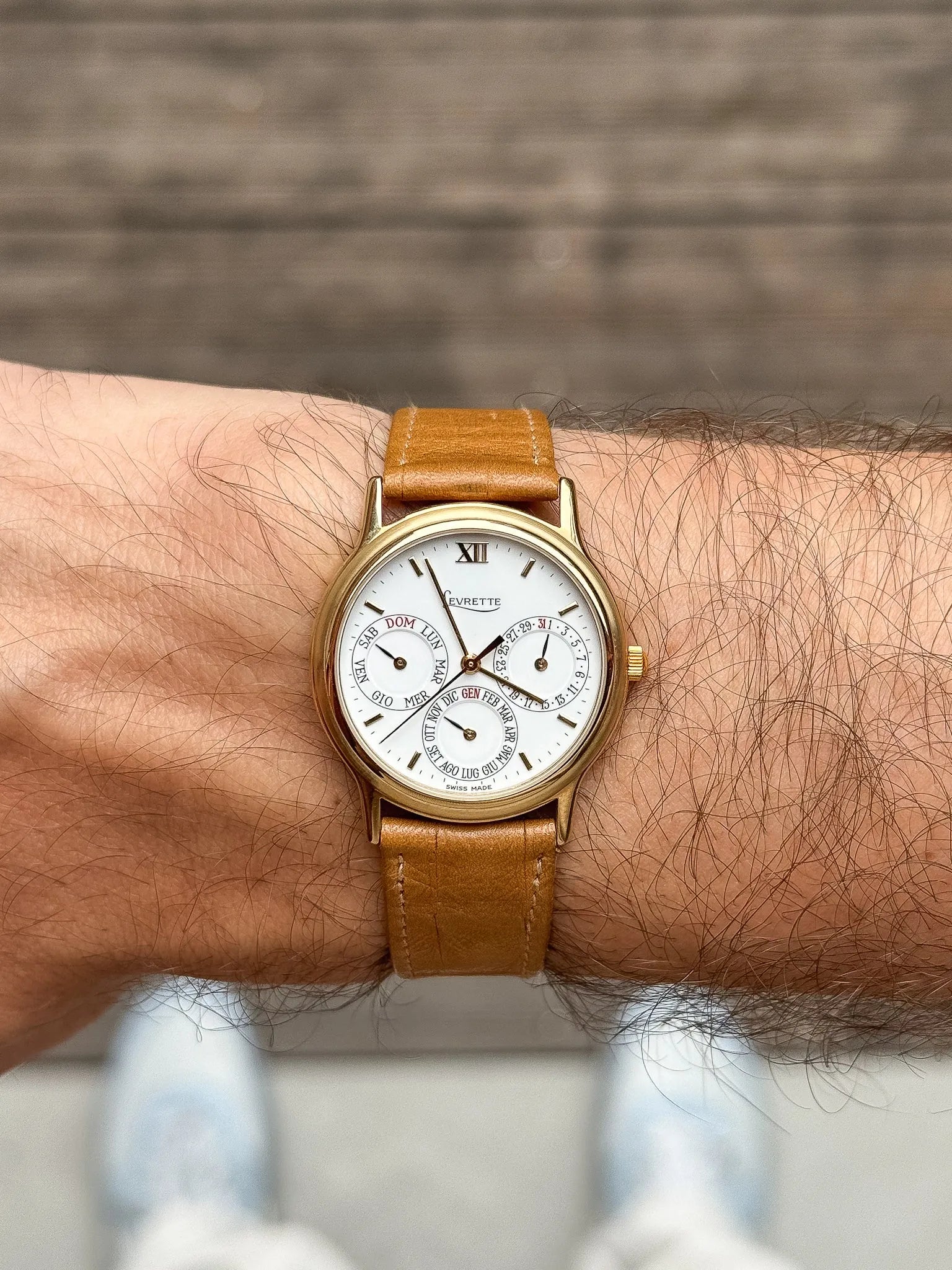 Levrette - Triple Calendar Plaqué or Blanc - NOS - 1990s - Atelier Victor