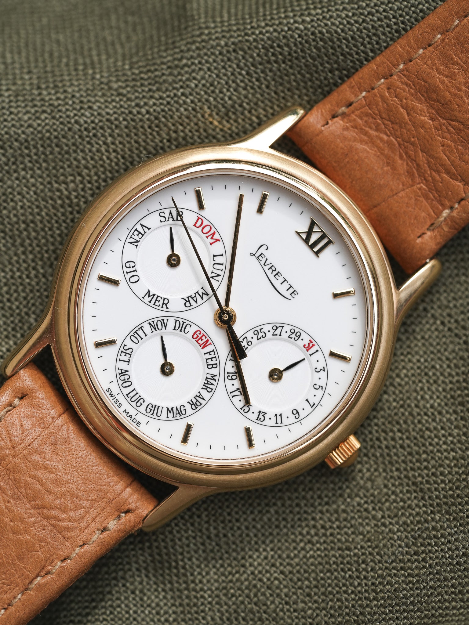 Levrette - Triple Calendar Plaqué or Blanc - NOS - 1990s - Atelier Victor Paris - Vintage Watch Shop Dubai