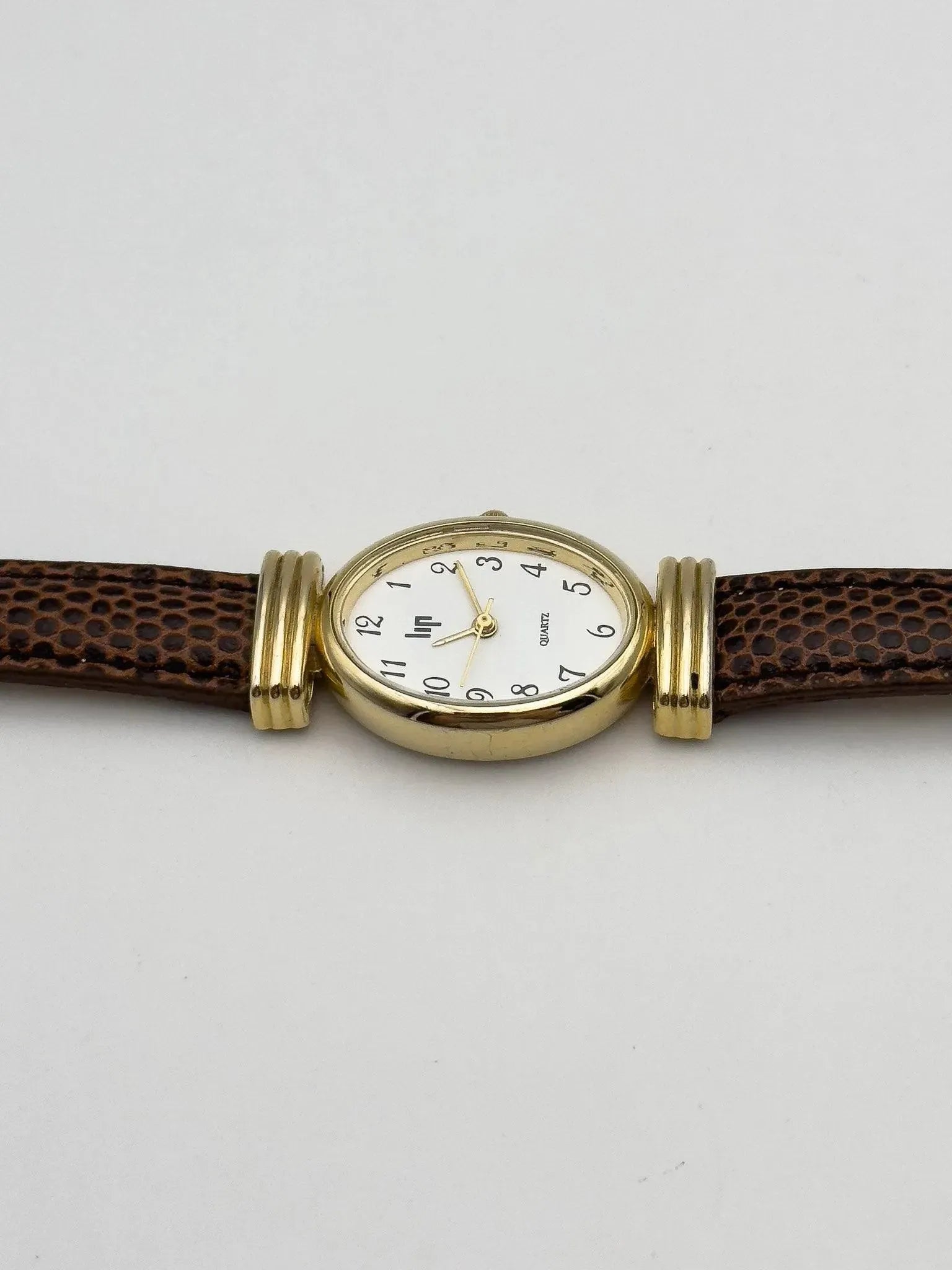 Lip - Ellipse Cornes Spéciales Or - 1990s - Atelier Victor - Vintage Shop