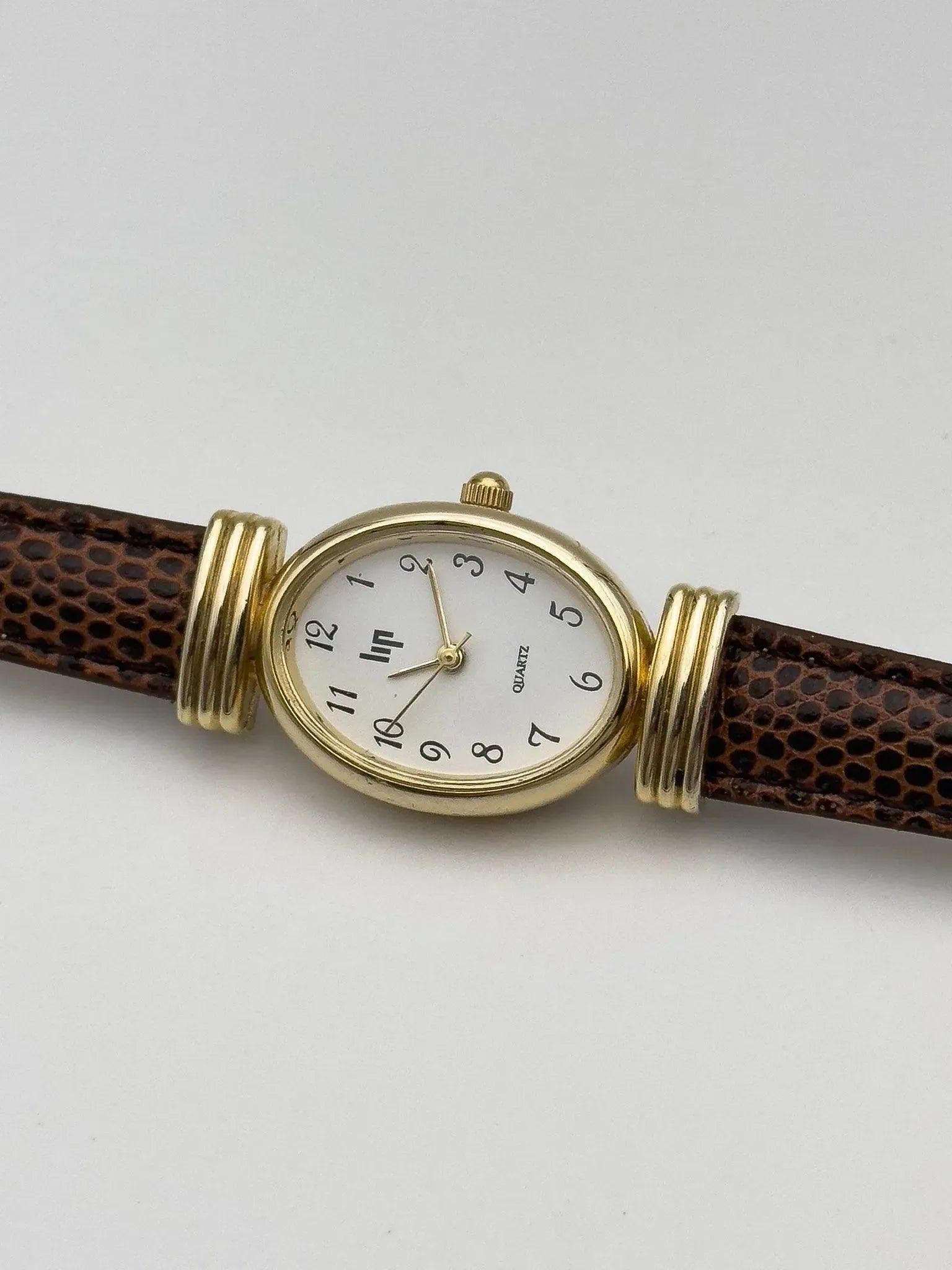 Lip - Ellipse Cornes Spéciales Or - 1990s - Atelier Victor - Vintage Shop