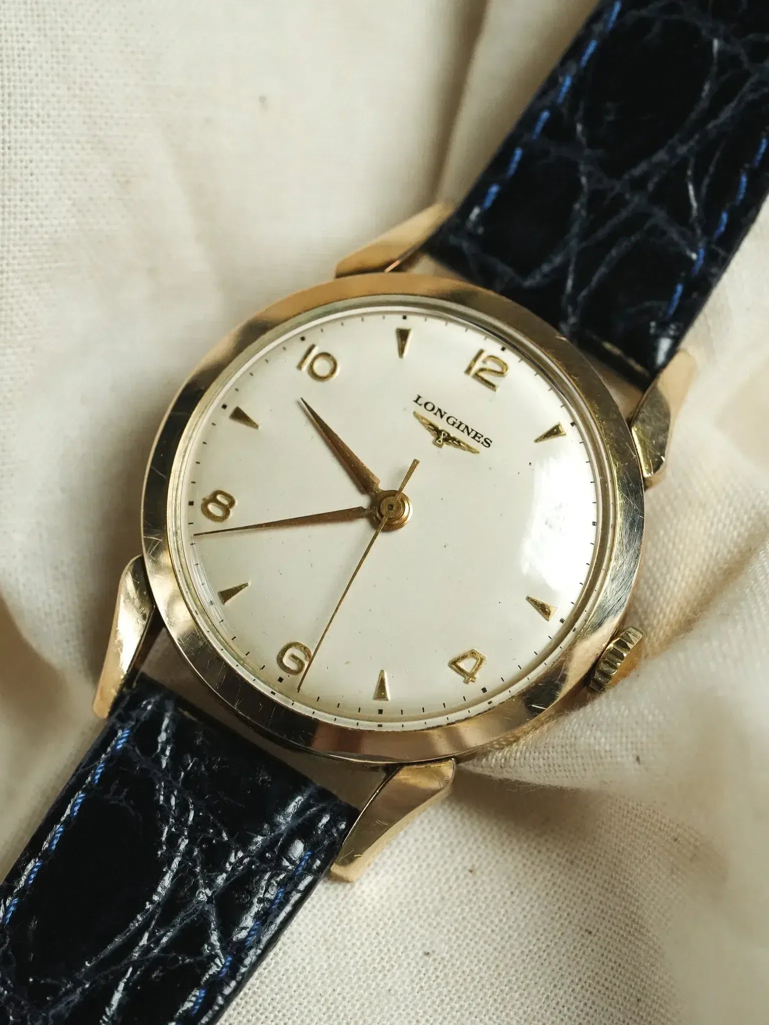 Longines - 8418 Cornes Gouttes d'eau plaqué or index - 1960s - Atelier Victor